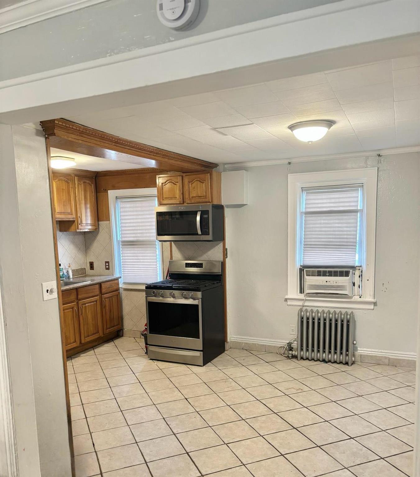 #7 photo, 57 Bulwer Place, ブルックリン区 Brooklyn , NY 11207