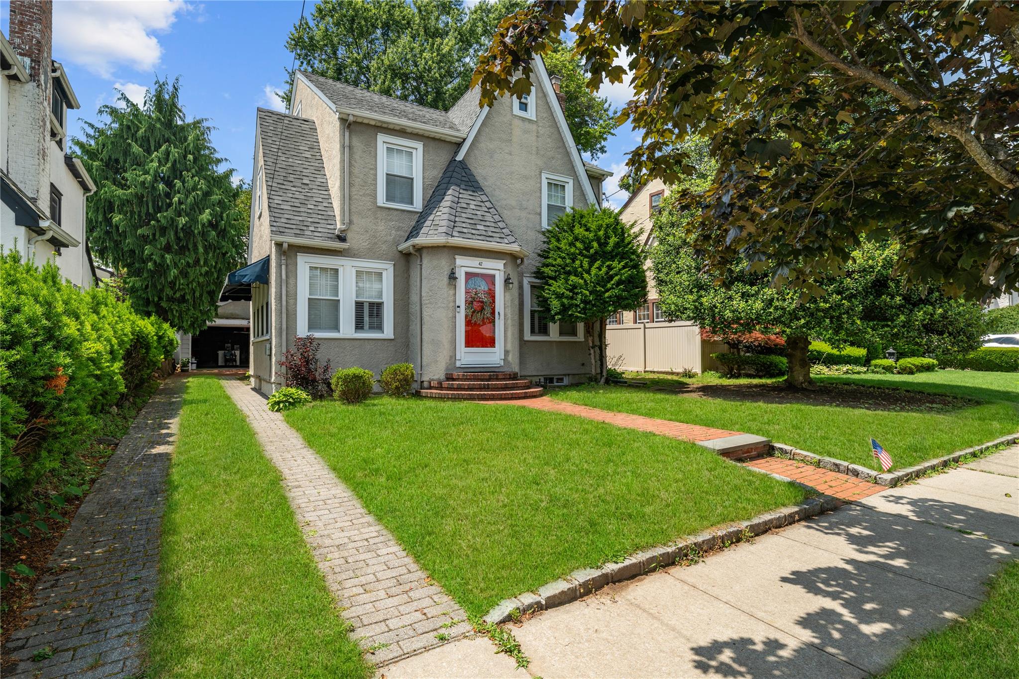 #1 photo, 47 Stratford Road, West Hempstead , NY 11552