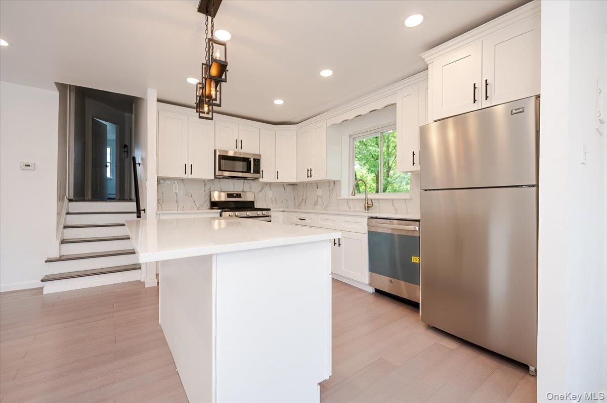 #4 photo, 6633 Avenue M, ブルックリン区 Brooklyn , NY 11234