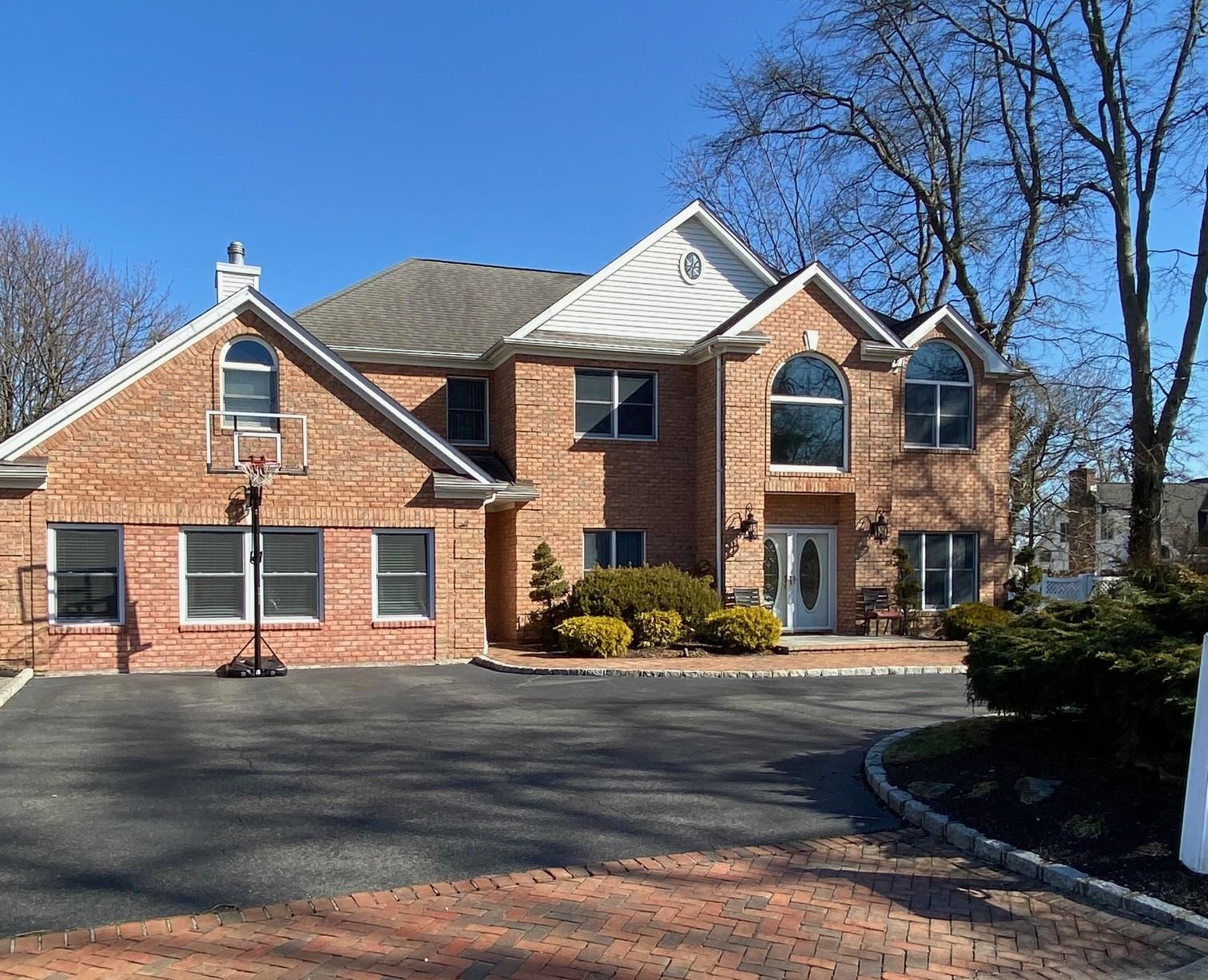 #1 photo, 31 Constance Court, West Islip , NY 11795
