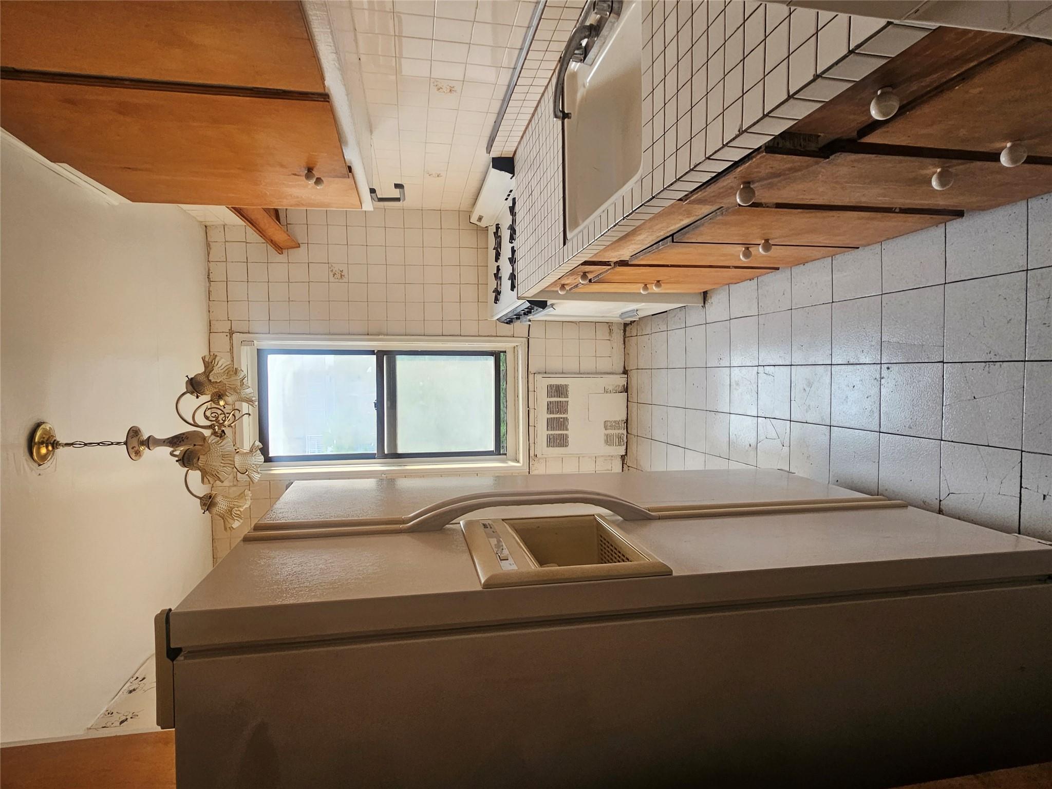 #5 photo, 63-09 108 Street, クイーンズ区 Forest Hills , NY 11375