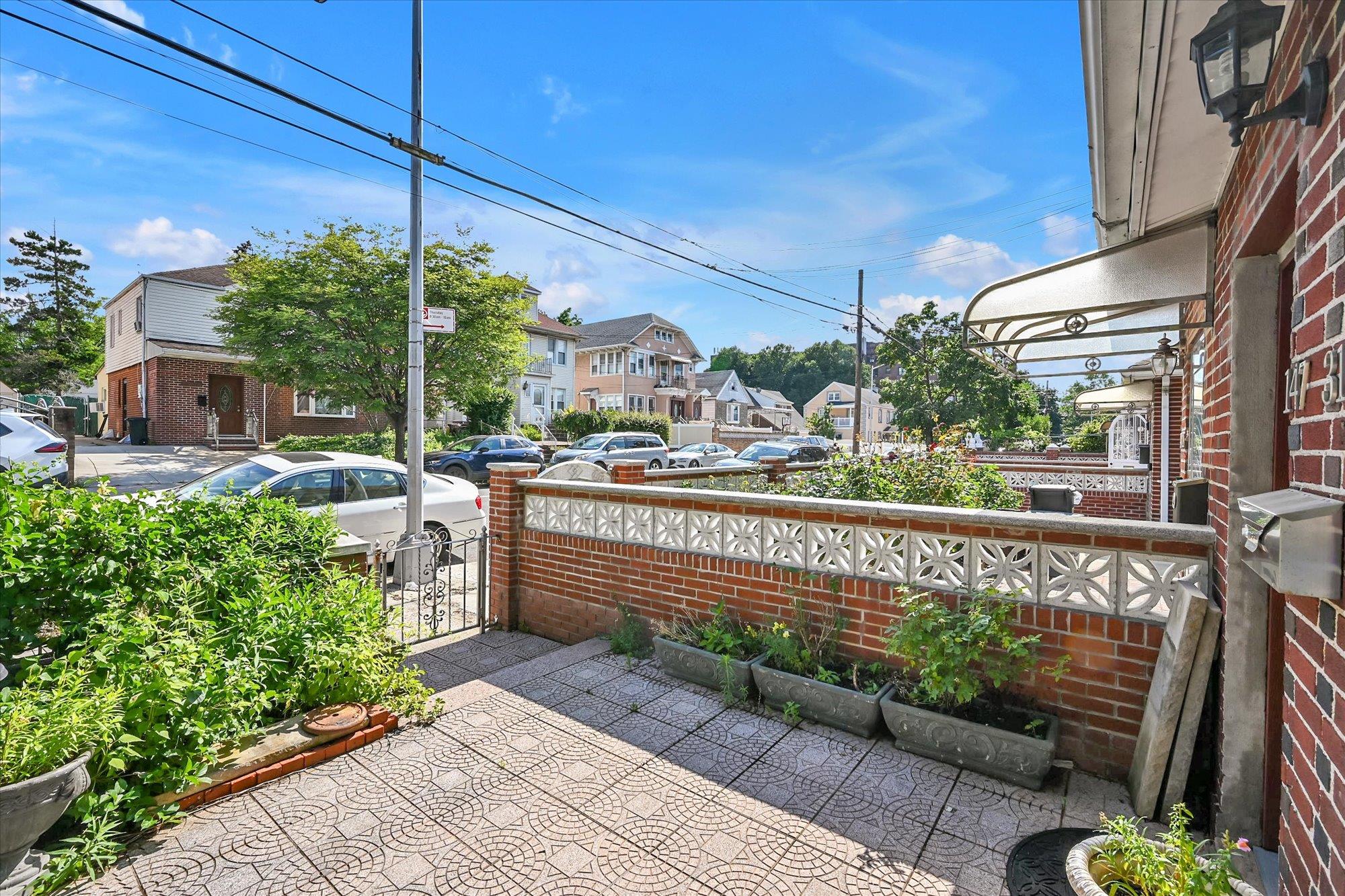 #13 photo, 147-31 Hoover Avenue, クイーンズ区 Briarwood , NY 11435