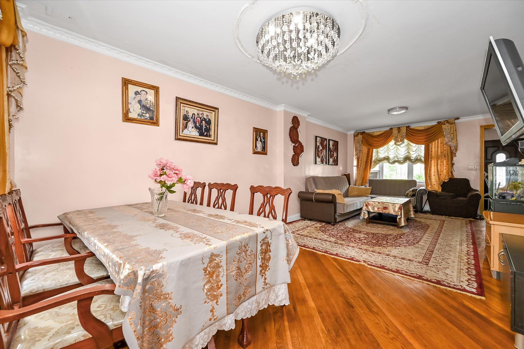 #4 photo, 147-31 Hoover Avenue, クイーンズ区 Briarwood , NY 11435