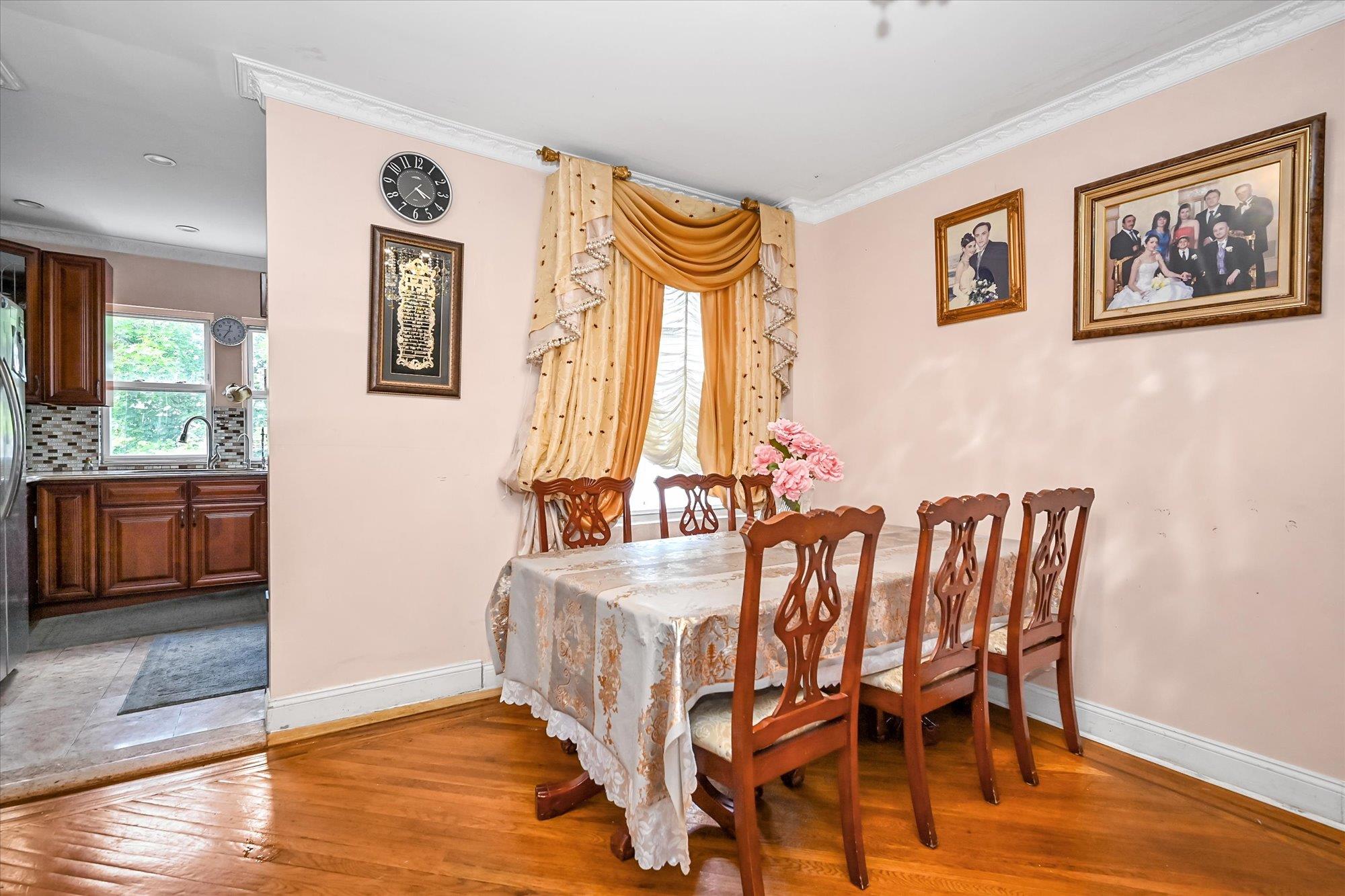 #5 photo, 147-31 Hoover Avenue, クイーンズ区 Briarwood , NY 11435