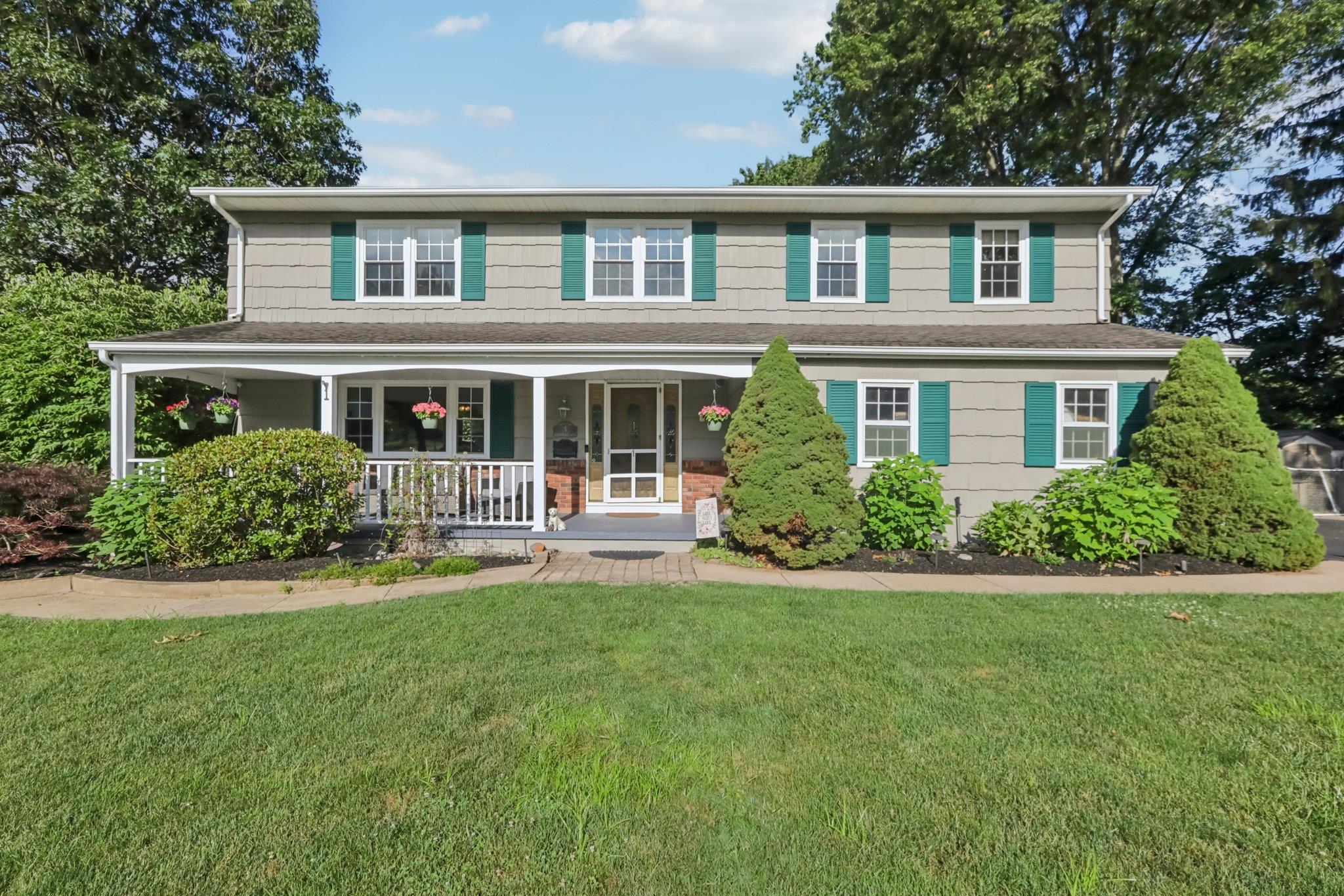 #1 photo, 1 Martha Lane, Pearl River , NY 10965