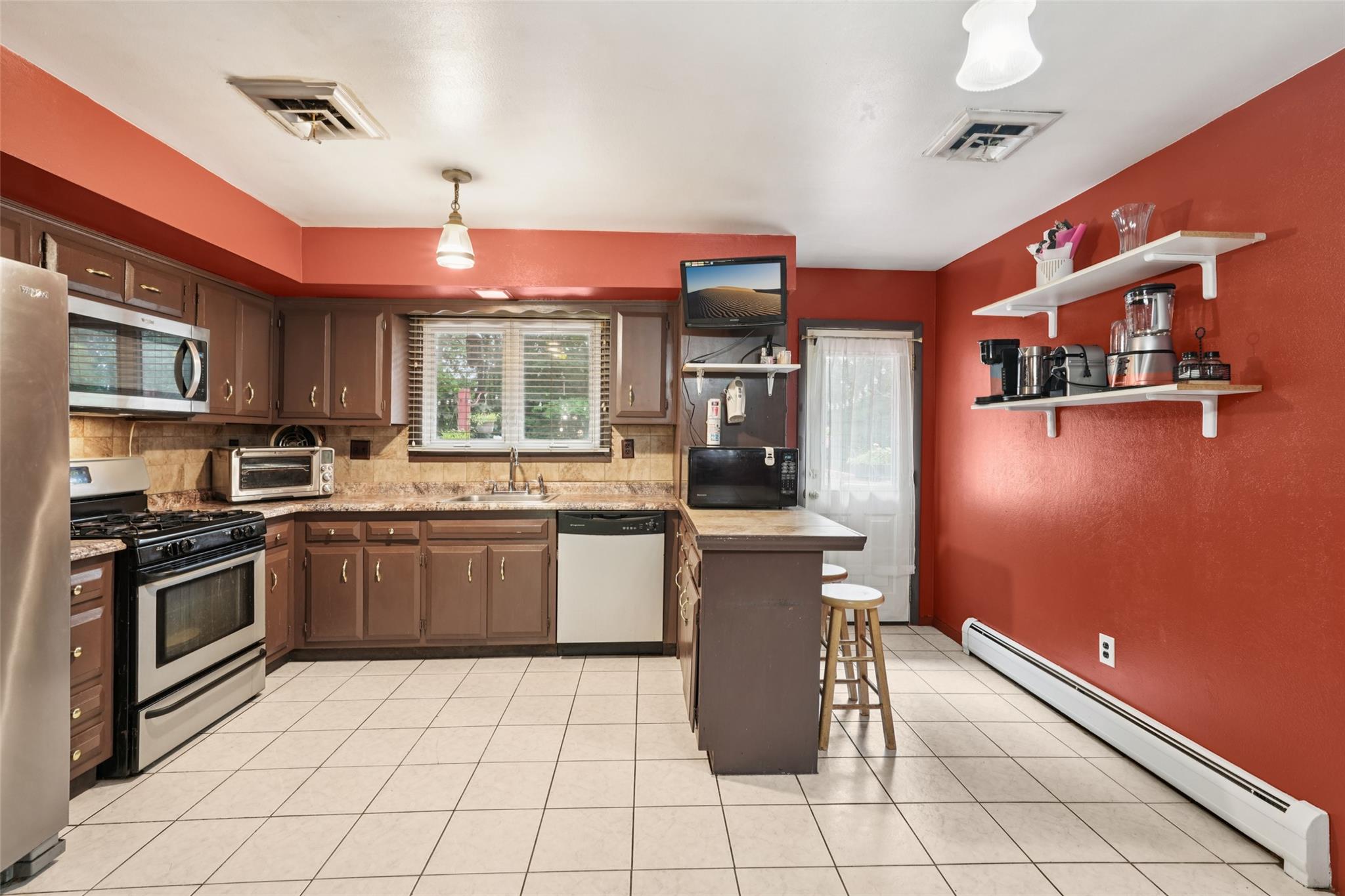 #11 photo, 11 Lancaster Lane, Monsey , NY 10952