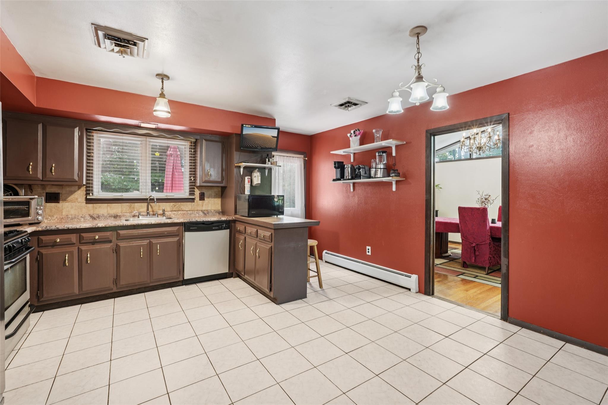 #9 photo, 11 Lancaster Lane, Monsey , NY 10952