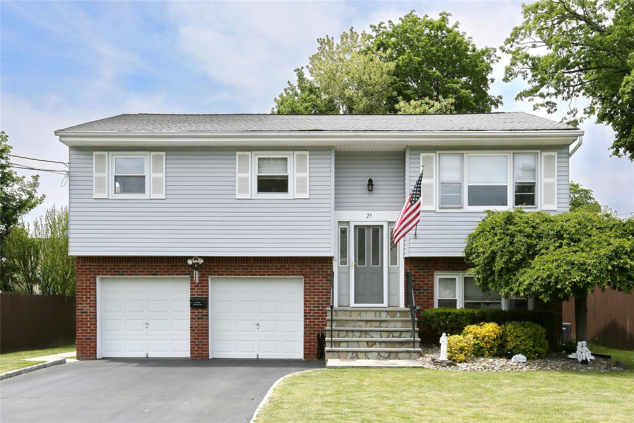 #1 photo, 29 Rockland Terrace, Suffern , NY 10901