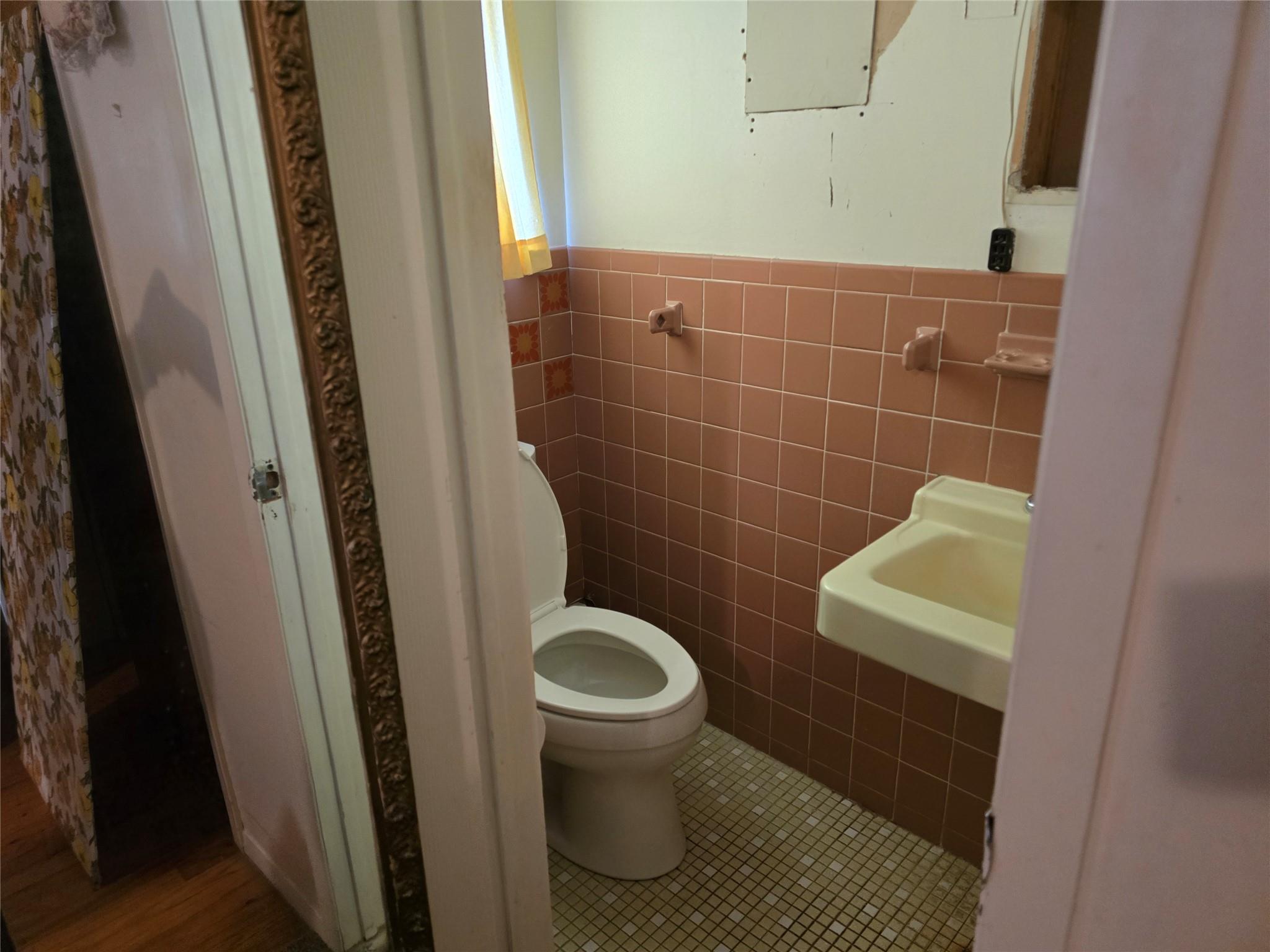 #11 photo, 27 Leo Lane, 롱 아일랜드 Deer Park , NY 11729