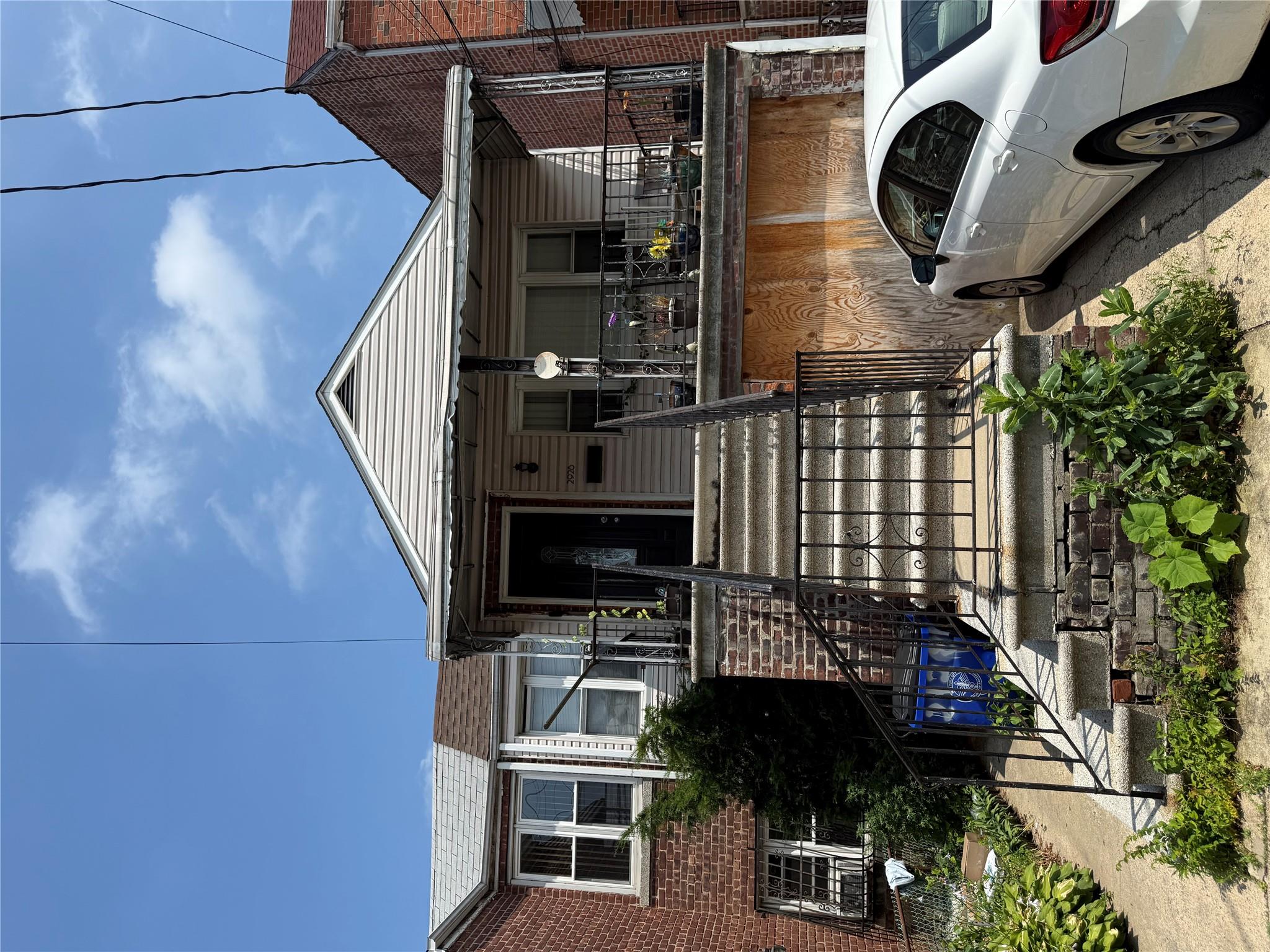 #1 photo, 2928 Fenton Avenue, برونكس Bronx , NY 10469