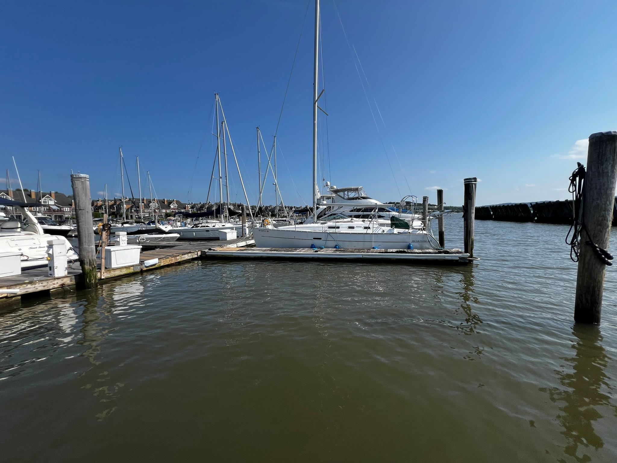 #4 photo, D-20 Half Moon Bay Marina, Croton-on-Hudson , NY 10520