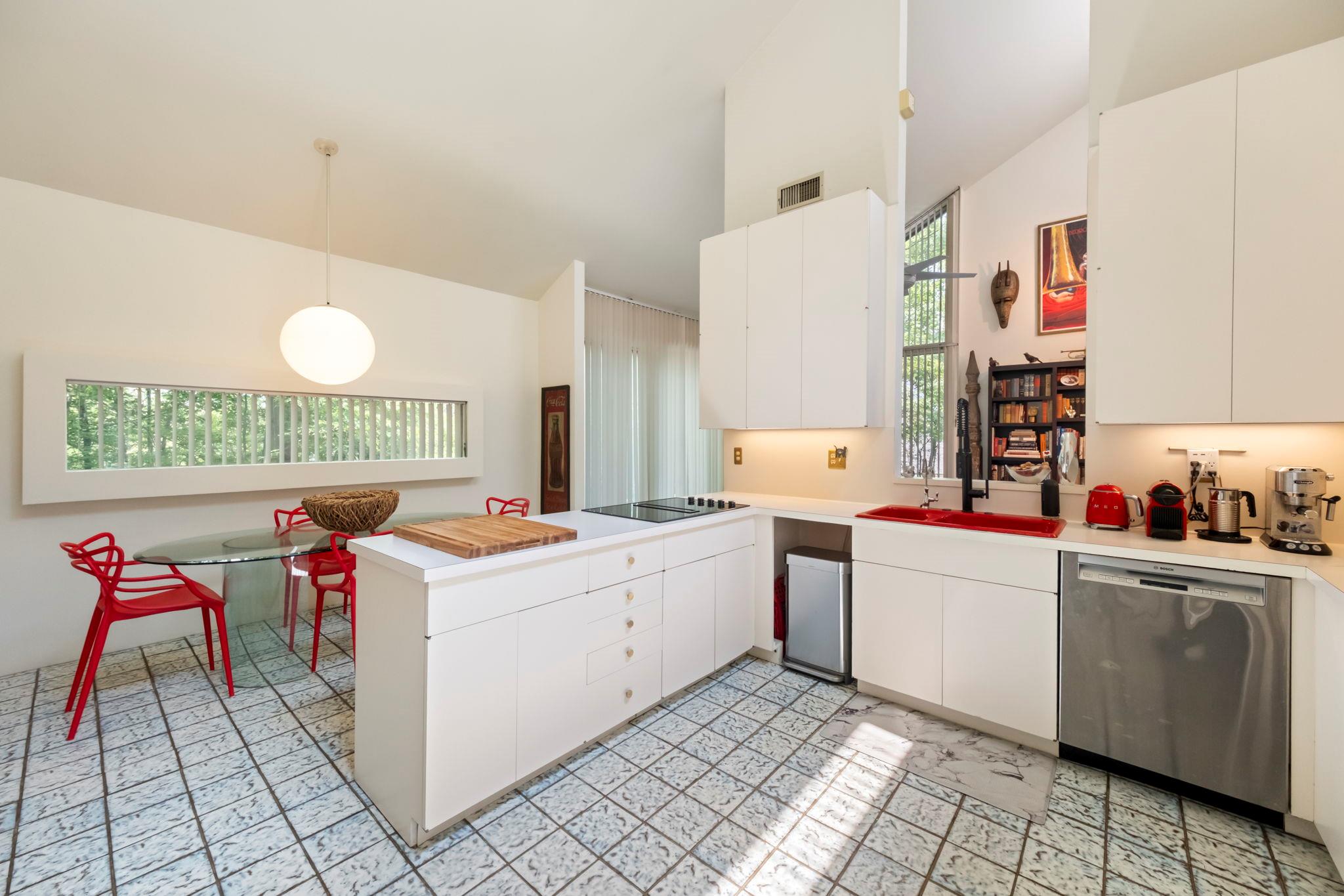 #14 photo, 21 Lincoln Terrace, Middletown , NY 10940