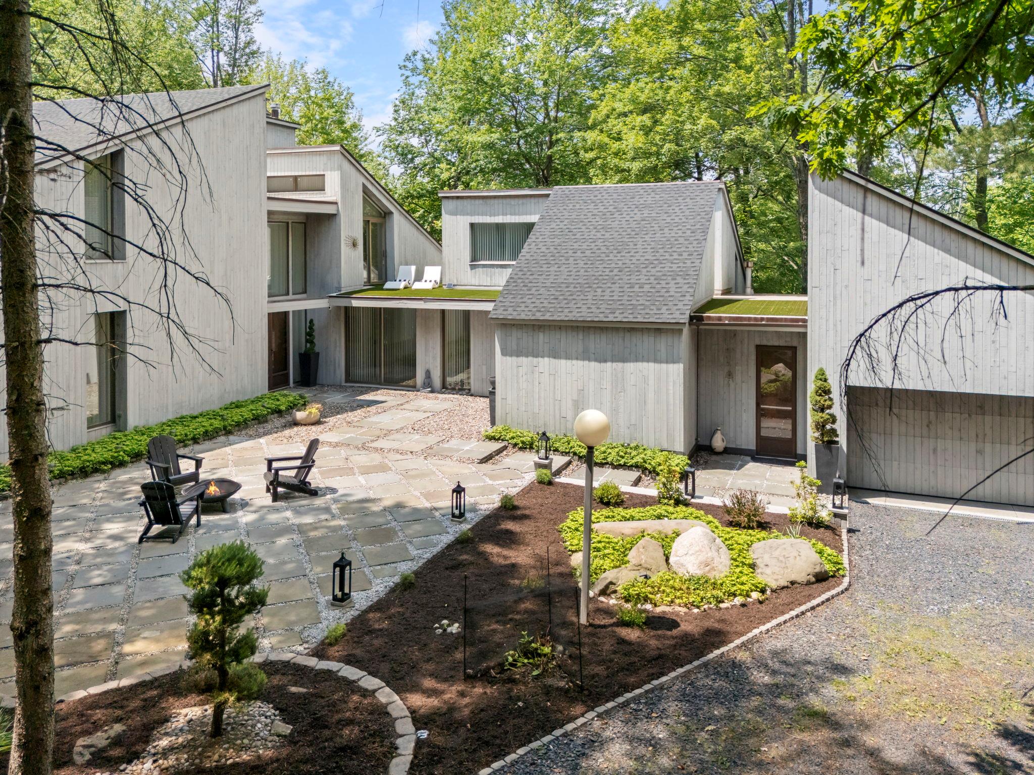 #2 photo, 21 Lincoln Terrace, Middletown , NY 10940