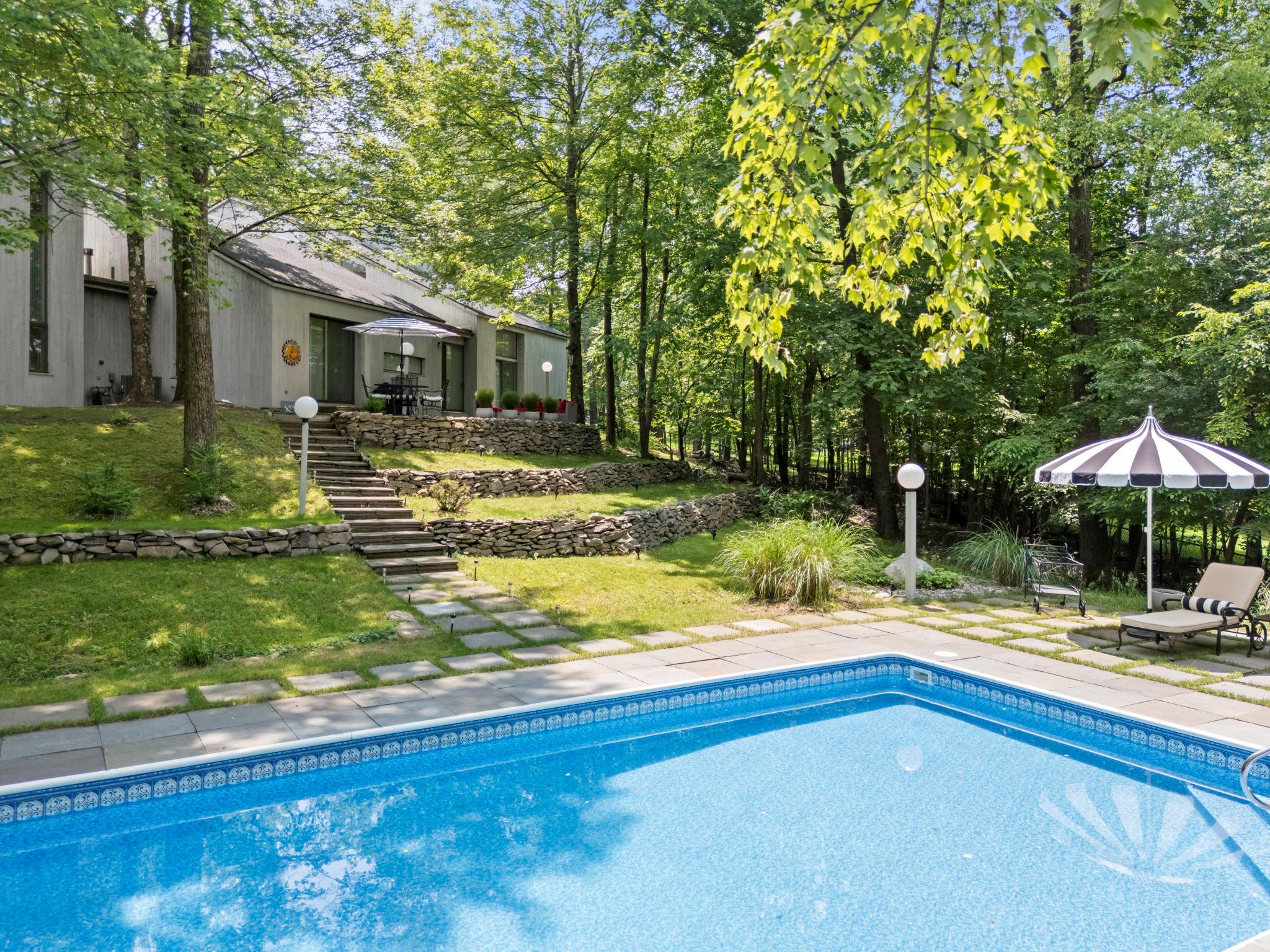 #4 photo, 21 Lincoln Terrace, Middletown , NY 10940