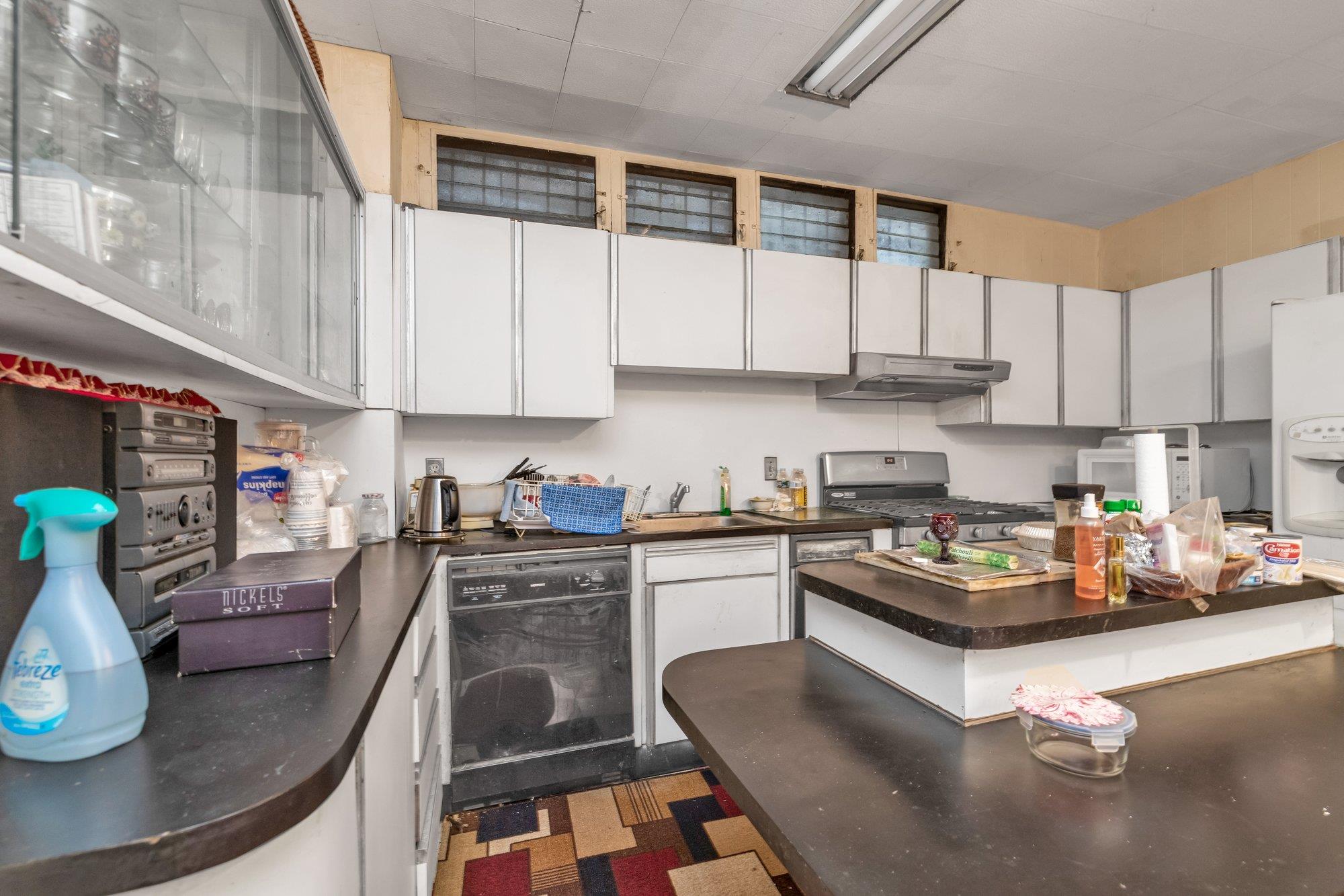 #12 photo, 112-50 38th Avenue, クイーンズ区 Corona , NY 11368