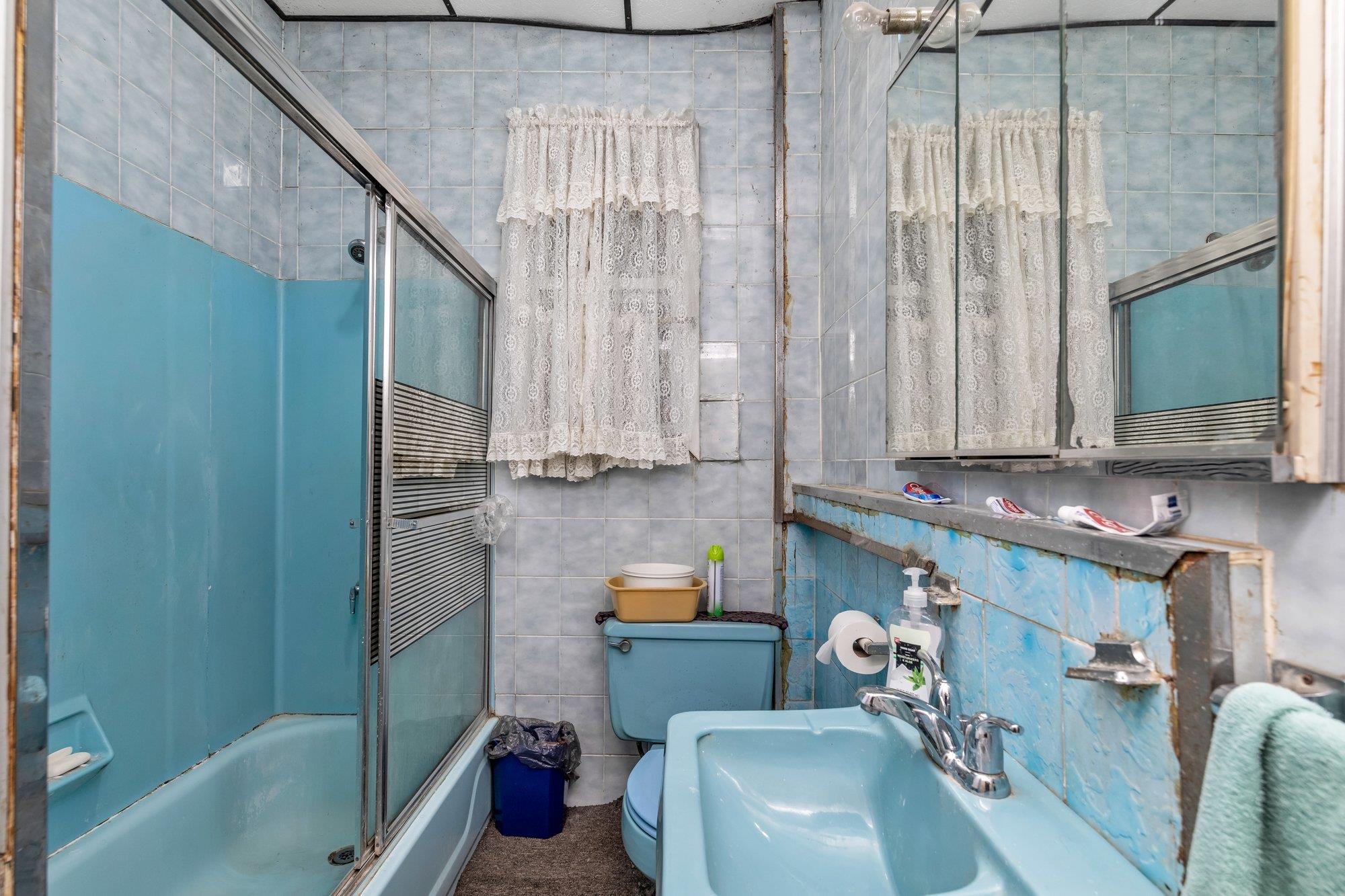 #8 photo, 112-50 38th Avenue, クイーンズ区 Corona , NY 11368