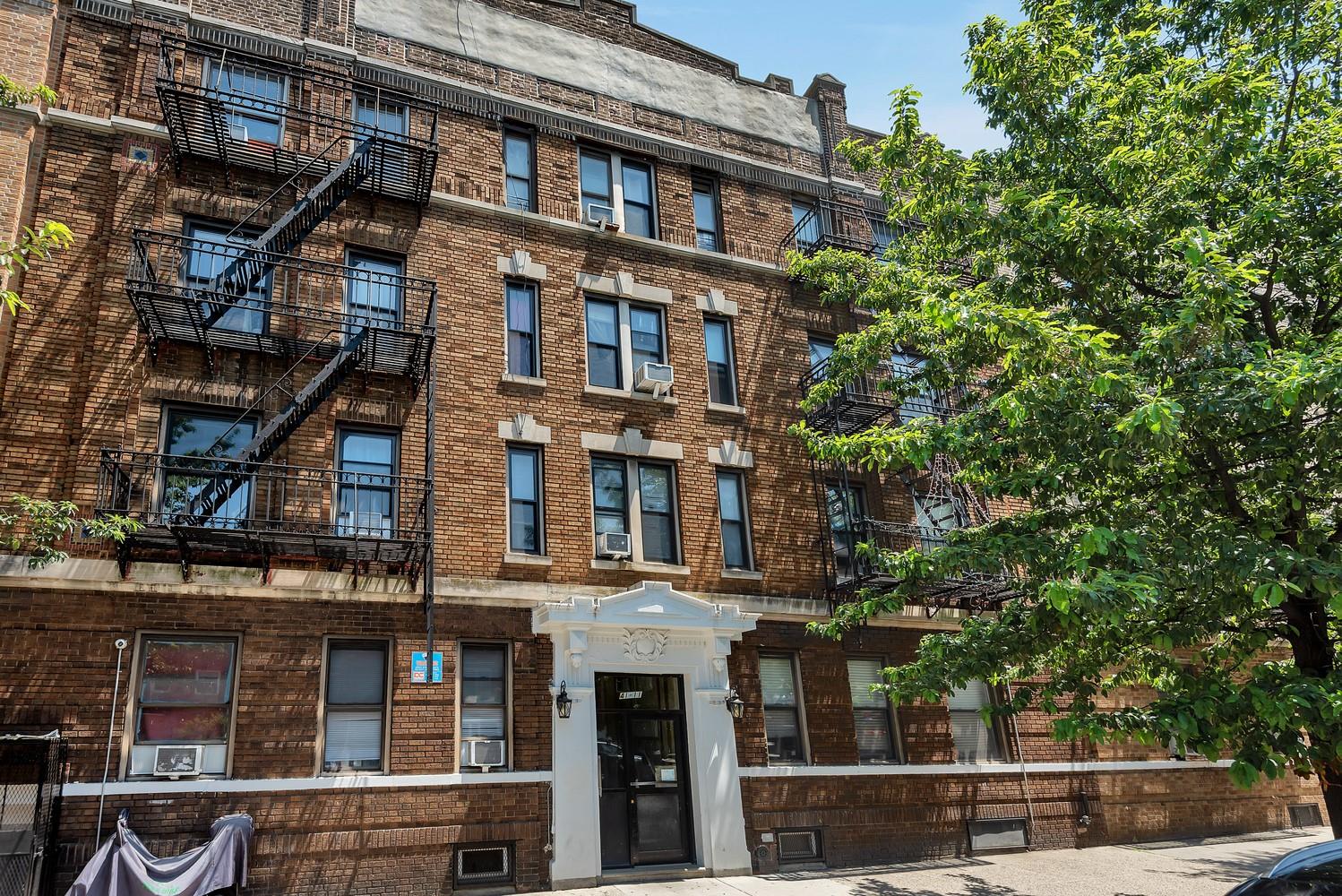 #1 photo, 41-11 28th Avenue, Astoria , NY 11103