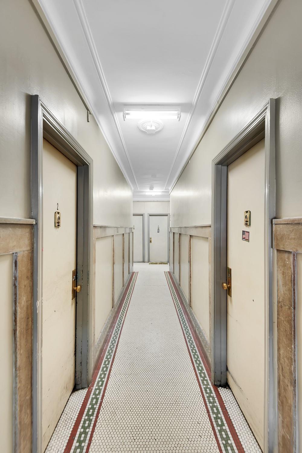 #8 photo, 41-11 28th Avenue, クイーンズ区 Astoria , NY 11103