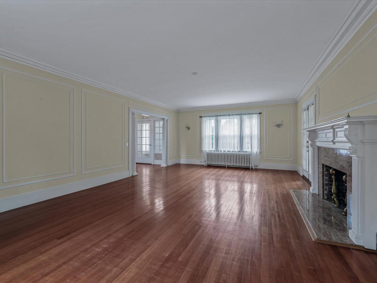 #12 photo, 44 Arbor Place, ナッソー郡 Glen Cove , NY 11542