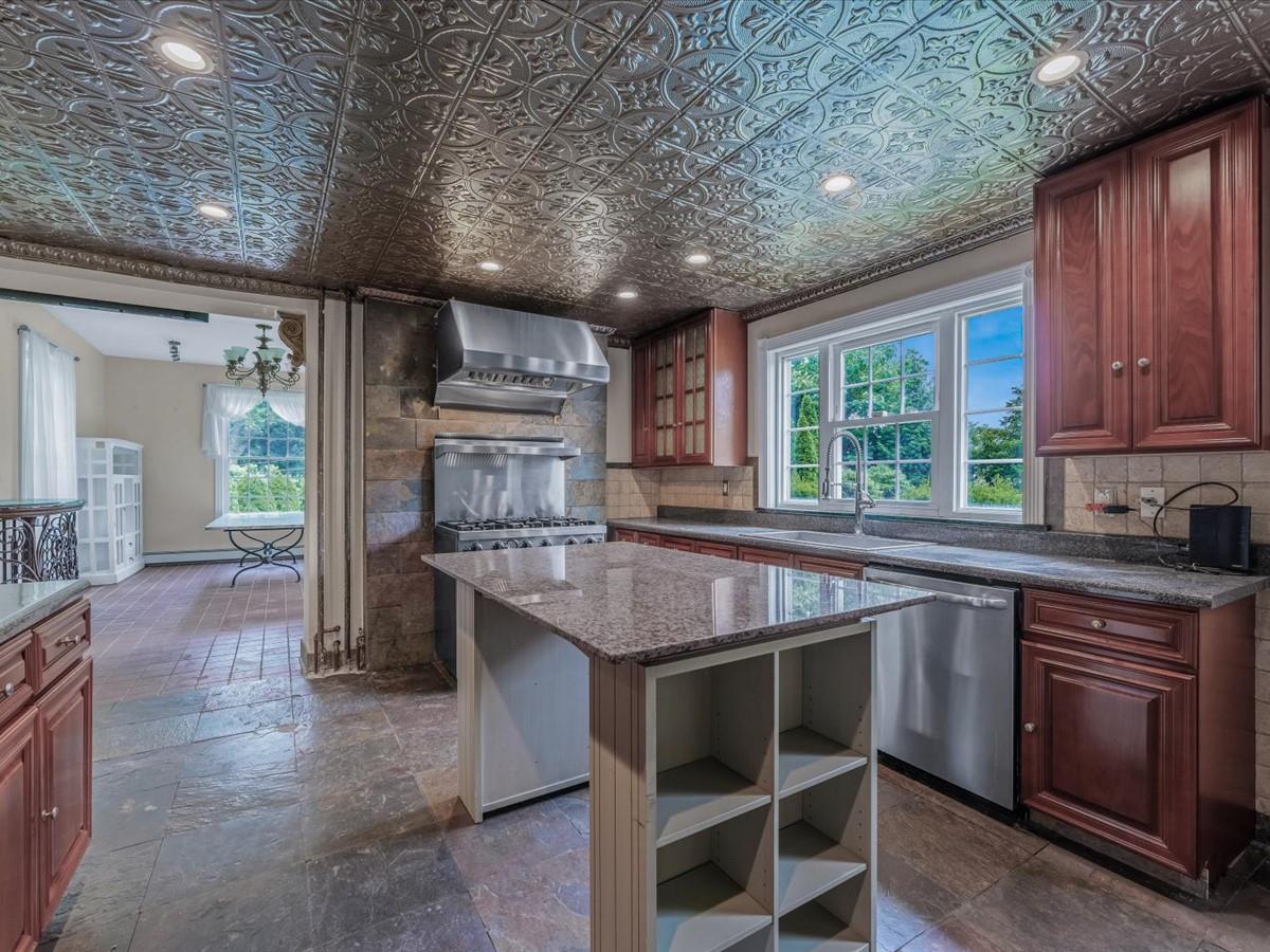 #18 photo, 44 Arbor Place, ナッソー郡 Glen Cove , NY 11542