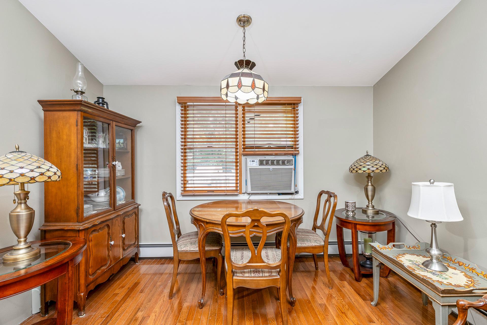 #18 photo, 137 Riverside Avenue, サフォーク郡 Mastic Beach , NY 11951