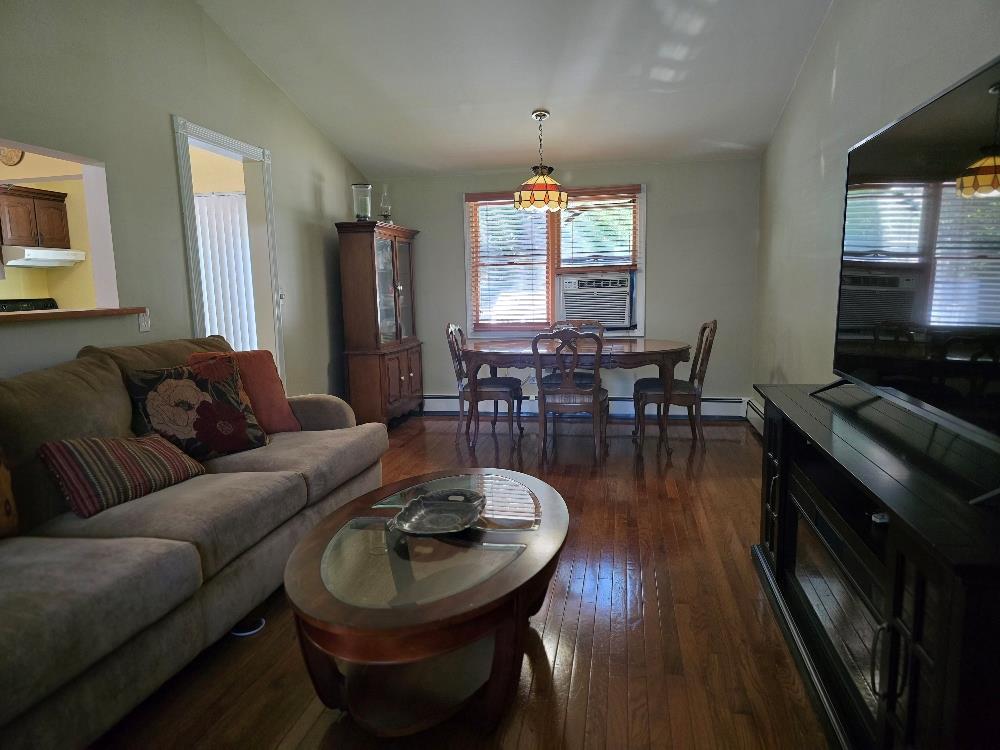 #7 photo, 137 Riverside Avenue, サフォーク郡 Mastic Beach , NY 11951