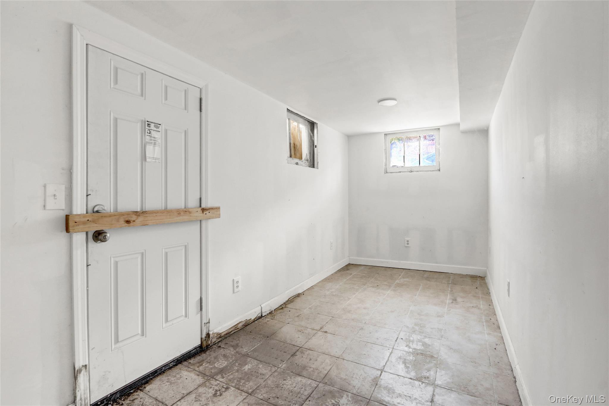 #16 photo, 58 Laurel Avenue, جزيرة ستاتن Staten Island , NY 10304