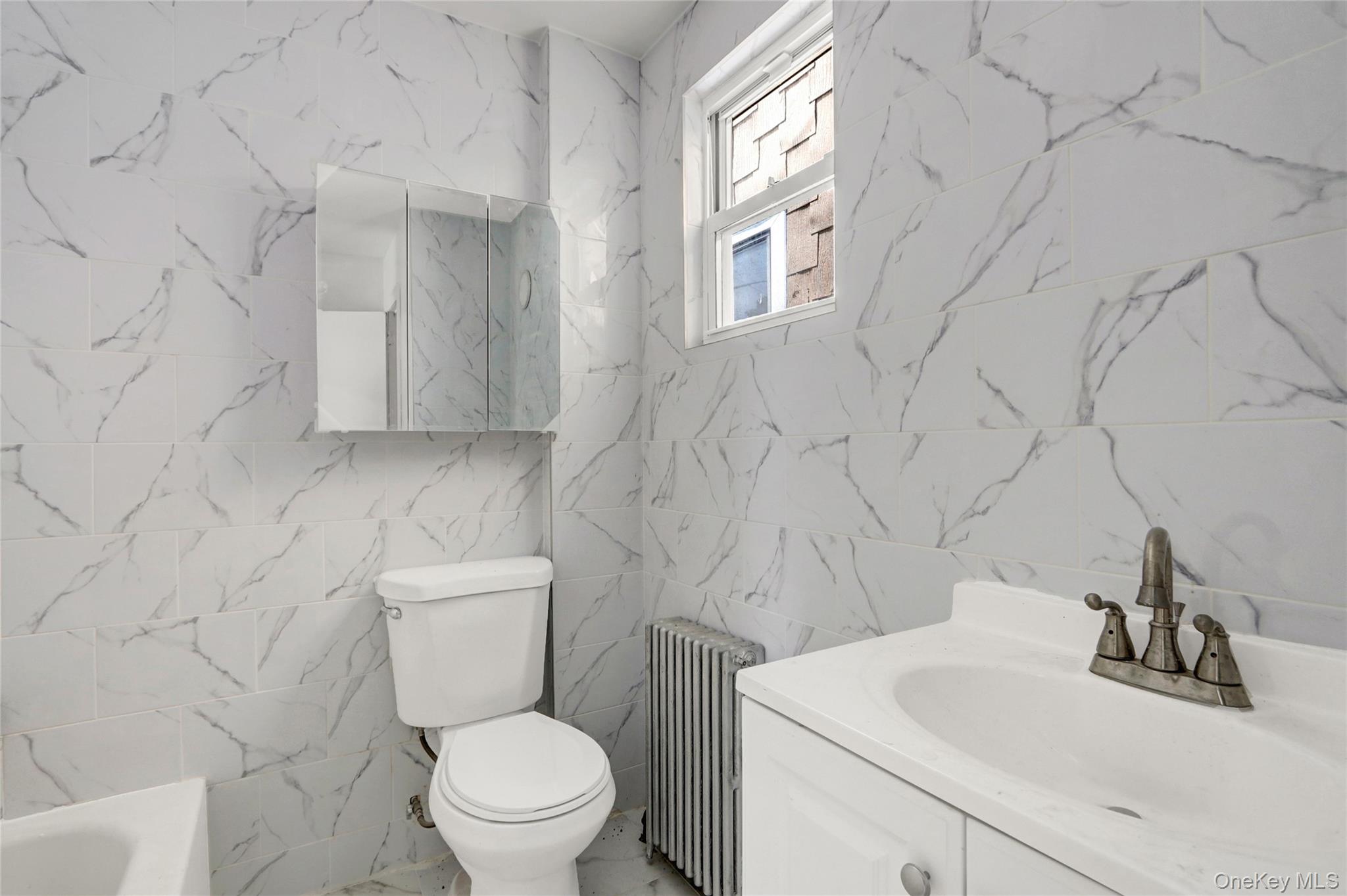 #9 photo, 58 Laurel Avenue, جزيرة ستاتن Staten Island , NY 10304