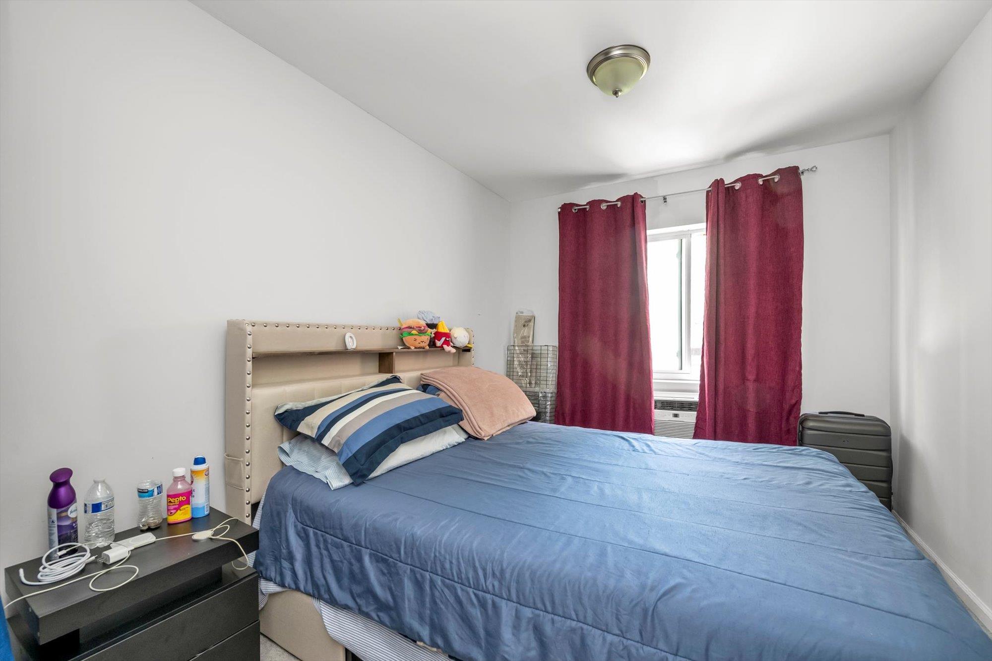 #5 photo, 58-07 Van Cleef Street, クイーンズ区 Corona , NY 11368