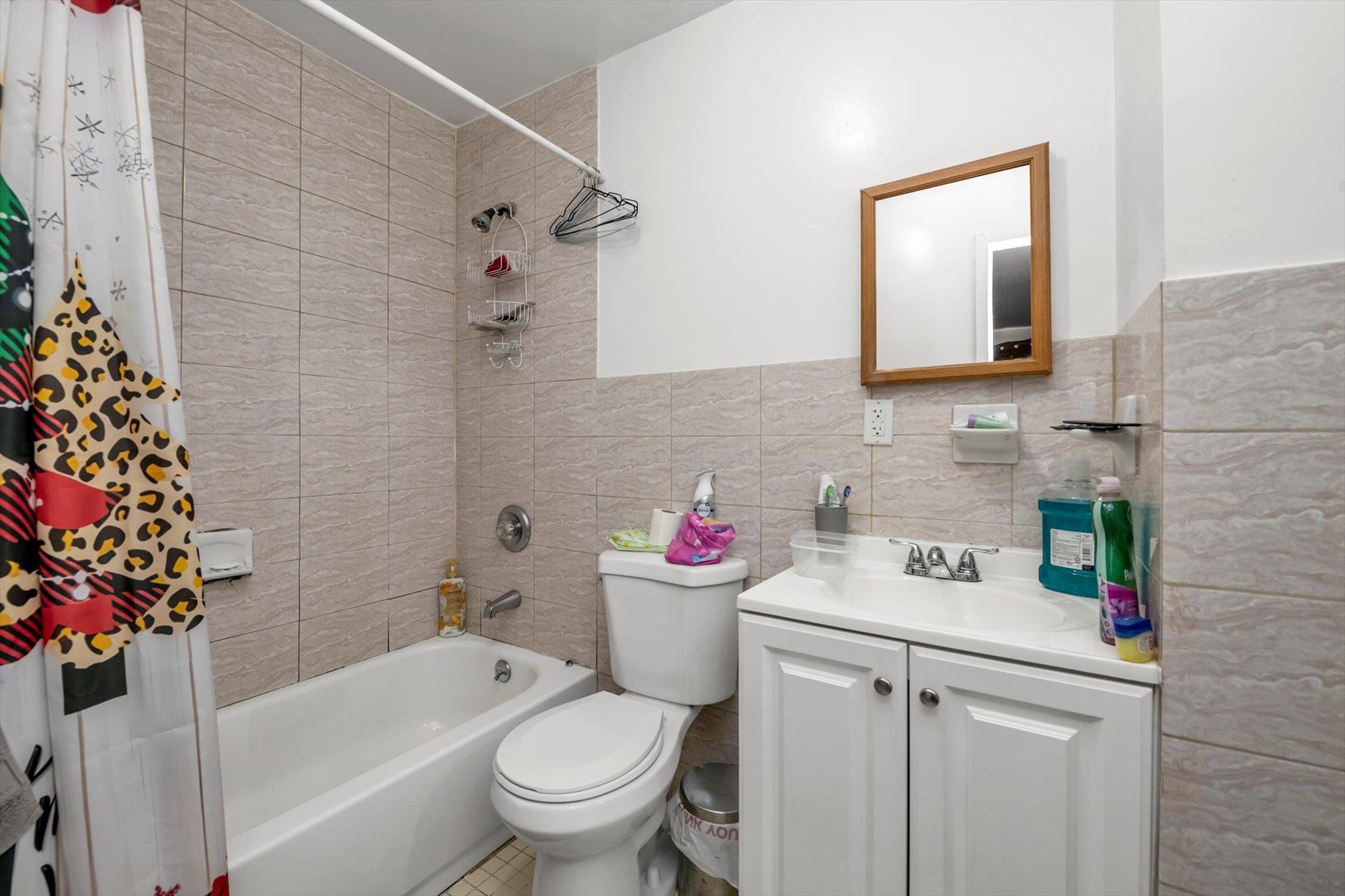 #7 photo, 58-07 Van Cleef Street, クイーンズ区 Corona , NY 11368