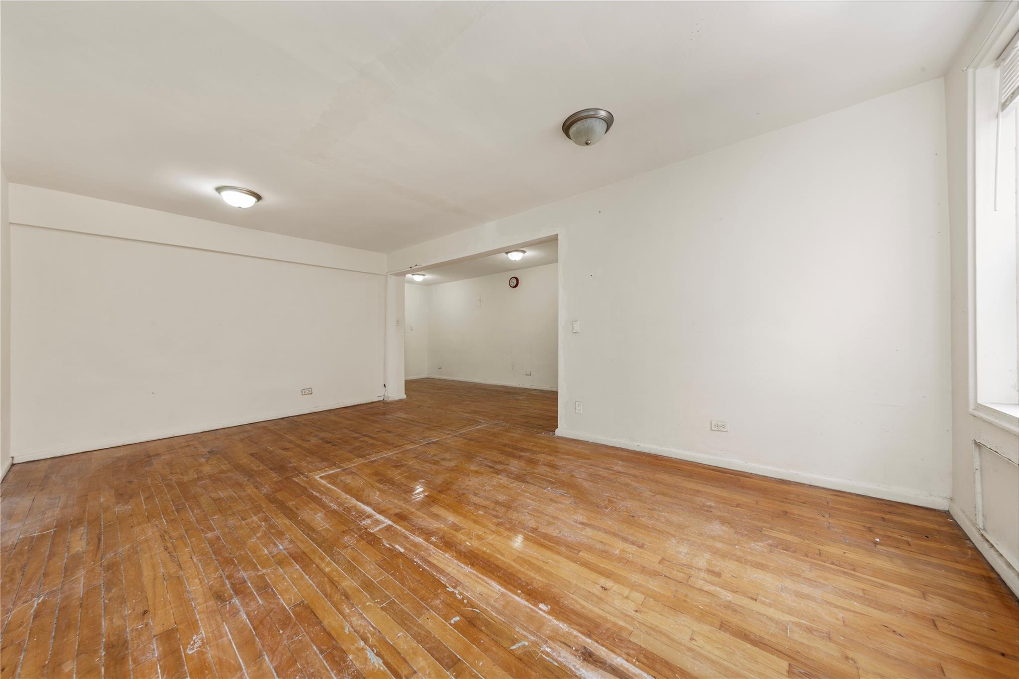 #6 photo, 142-20 41, クイーンズ区 Flushing , NY 11355