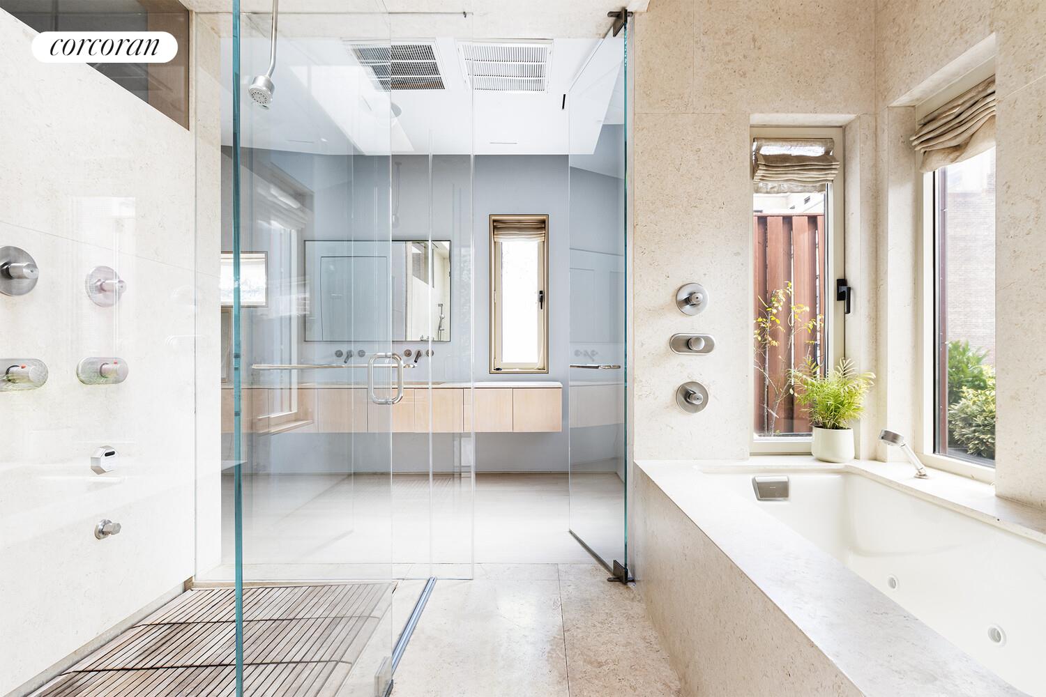 #14 photo, New York City, マンハッタン West Village , NY 10014