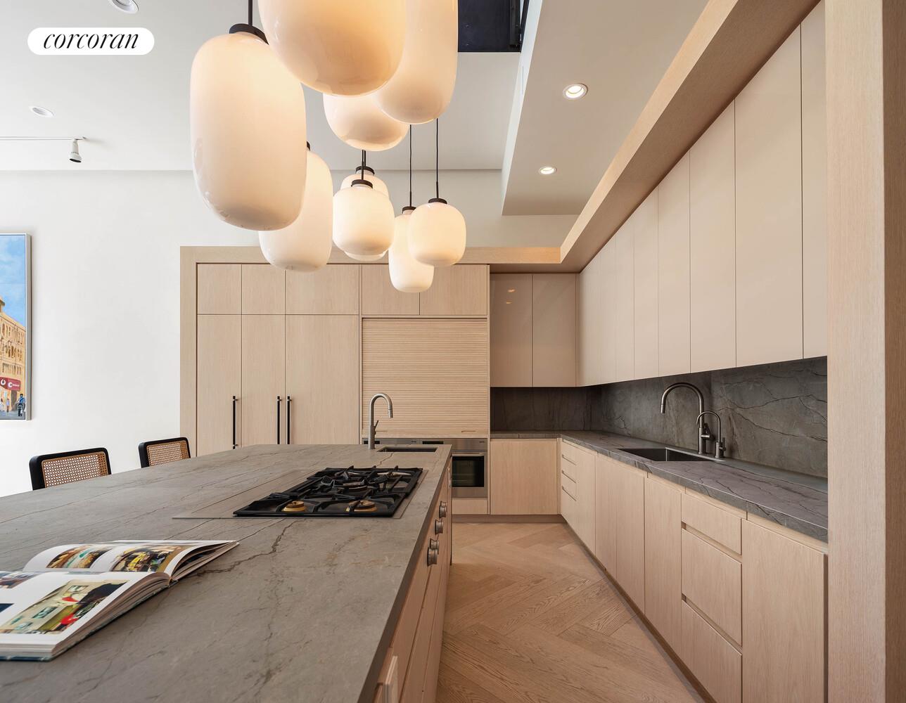 #8 photo, New York City, マンハッタン West Village , NY 10014