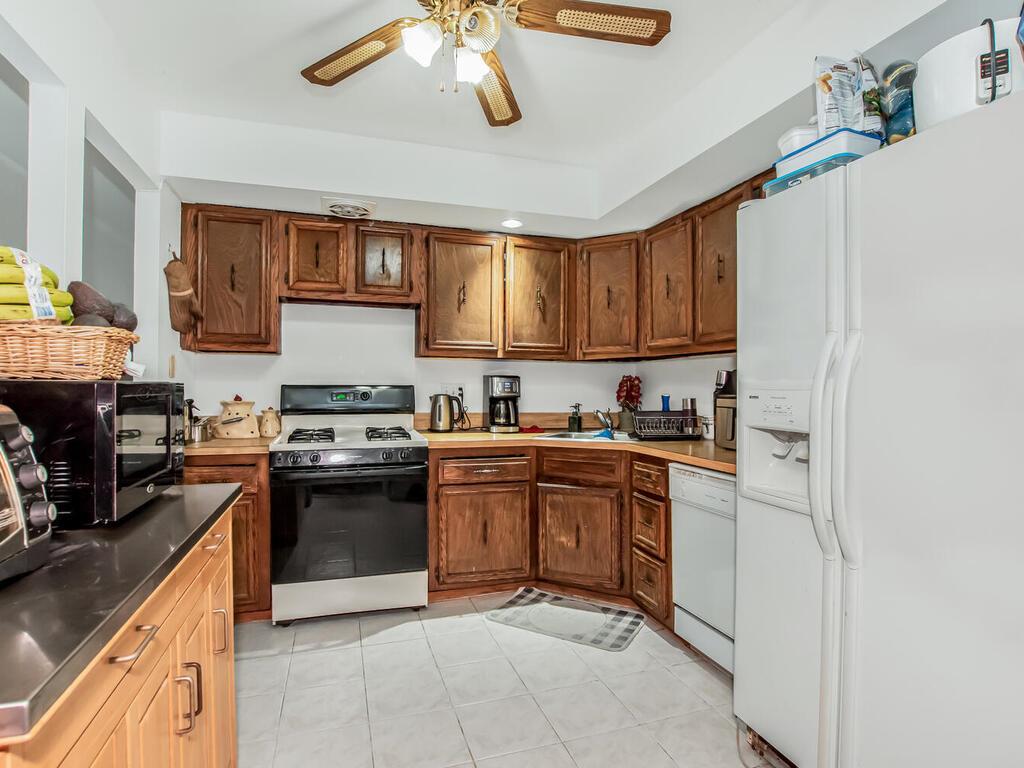 #7 photo, 240-21 68th Avenue, クイーンズ区 Douglaston , NY 11362