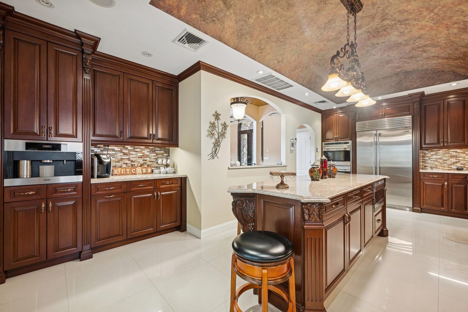 #12 photo, 64-58 215th St, クイーンズ区 Bayside , NY 11364