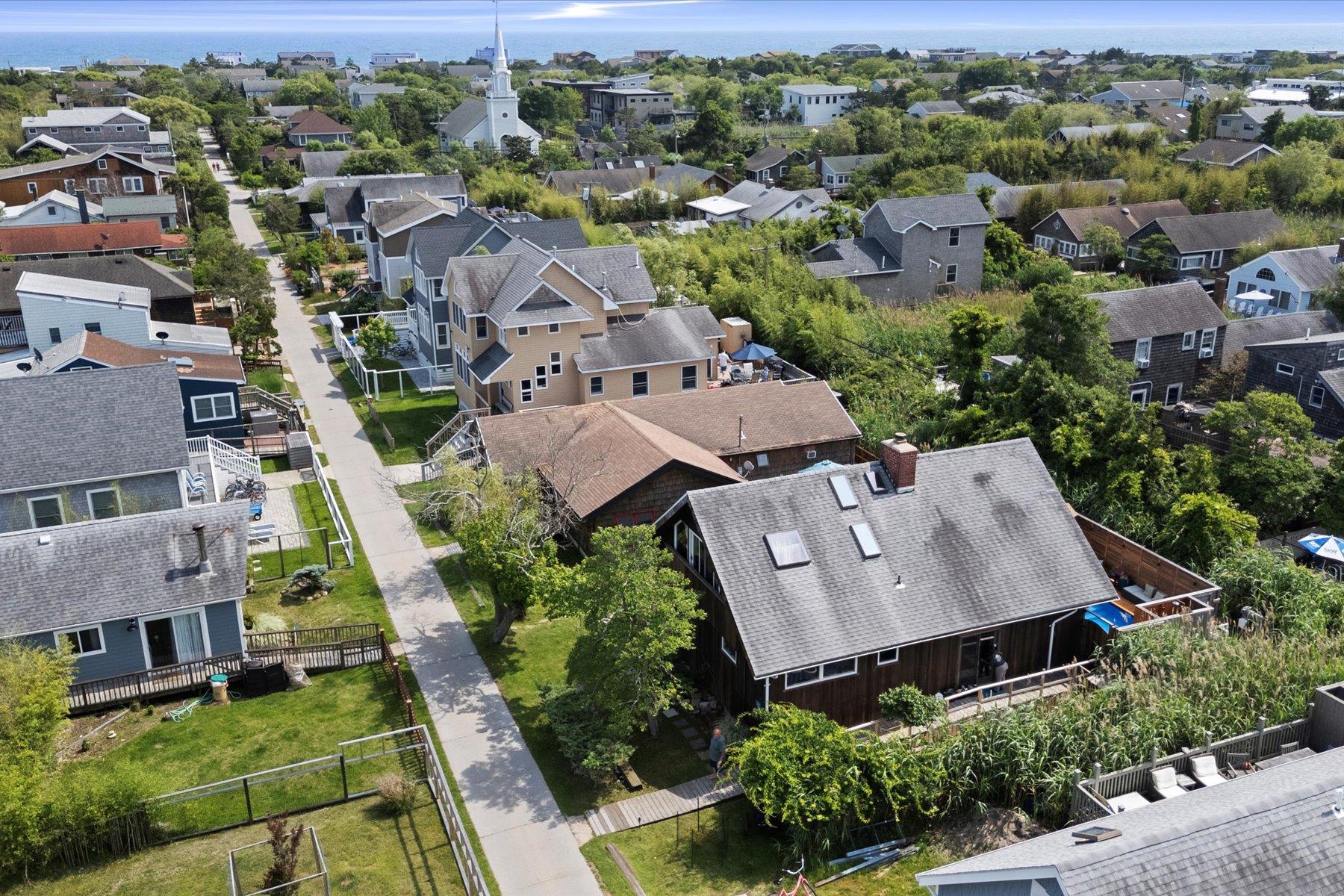 #3 photo, 17-18 Bungalow Walk, Ocean Beach , NY 11770