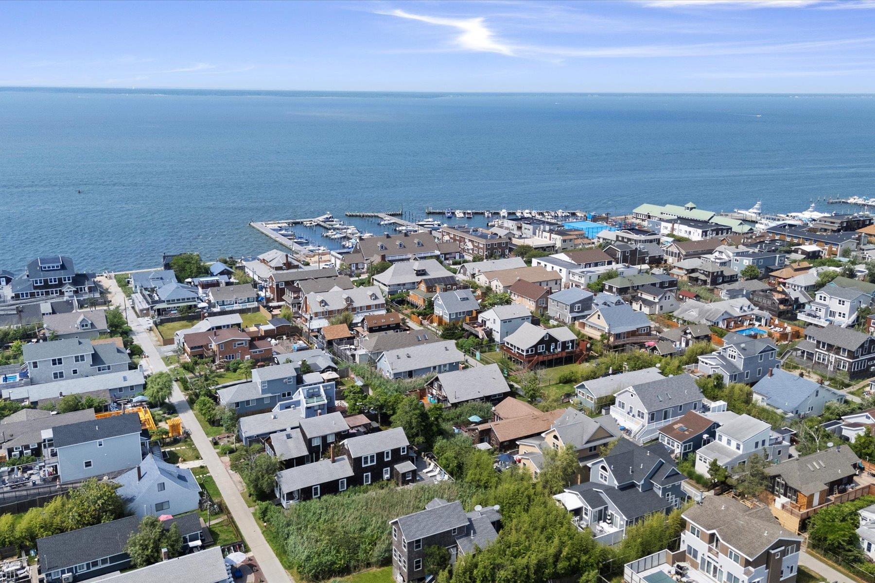 #8 photo, 17-18 Bungalow Walk, Ocean Beach , NY 11770