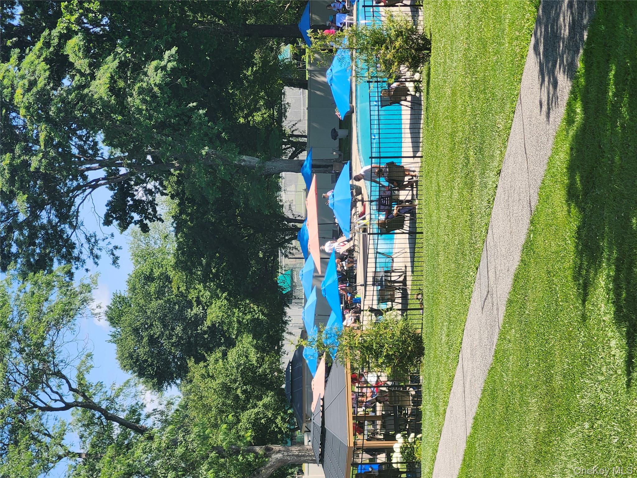 #19 photo, 108 Village Road, Jefferson Valley , NY 10598