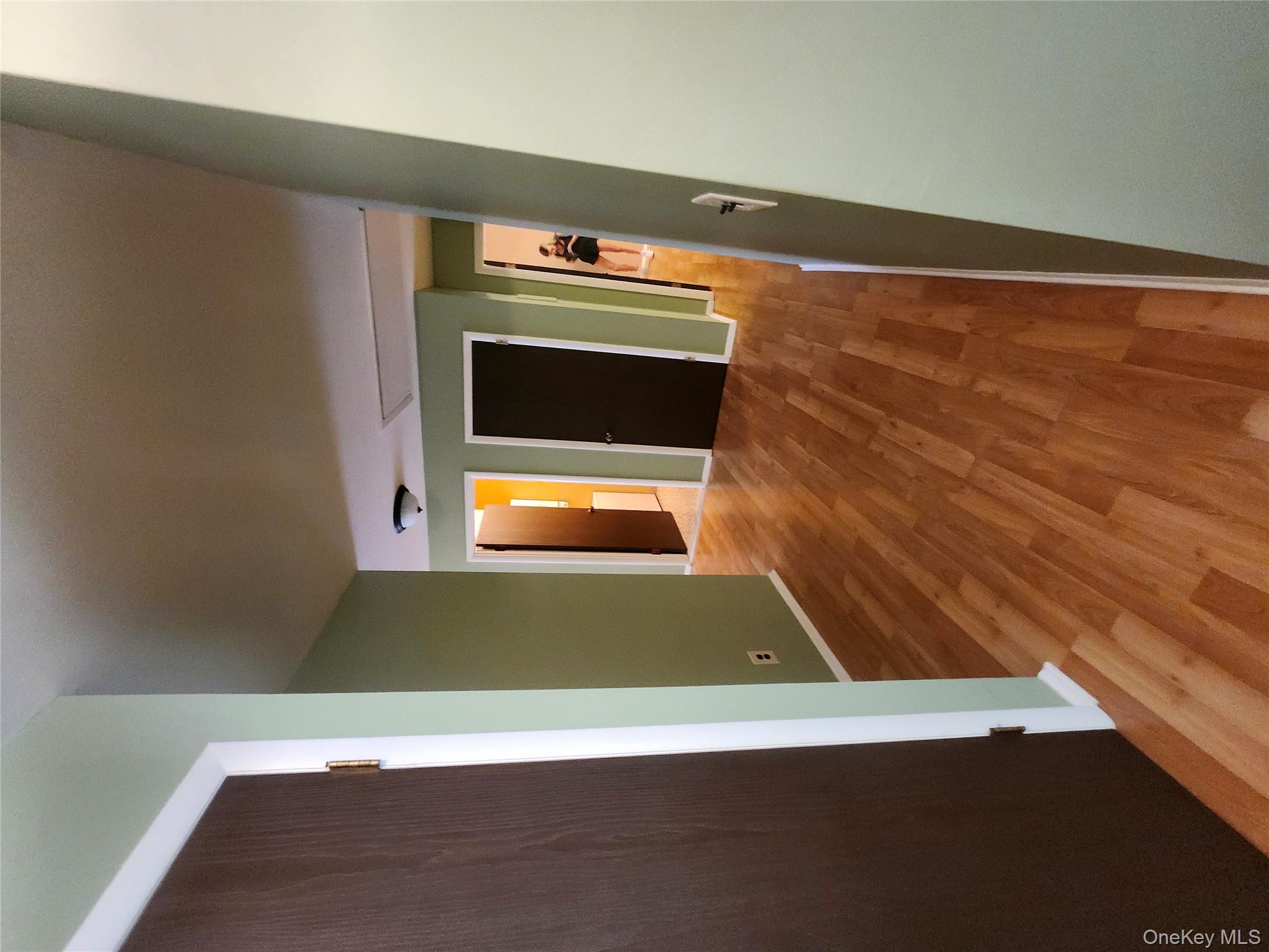 #5 photo, 108 Village Road, Jefferson Valley , NY 10598