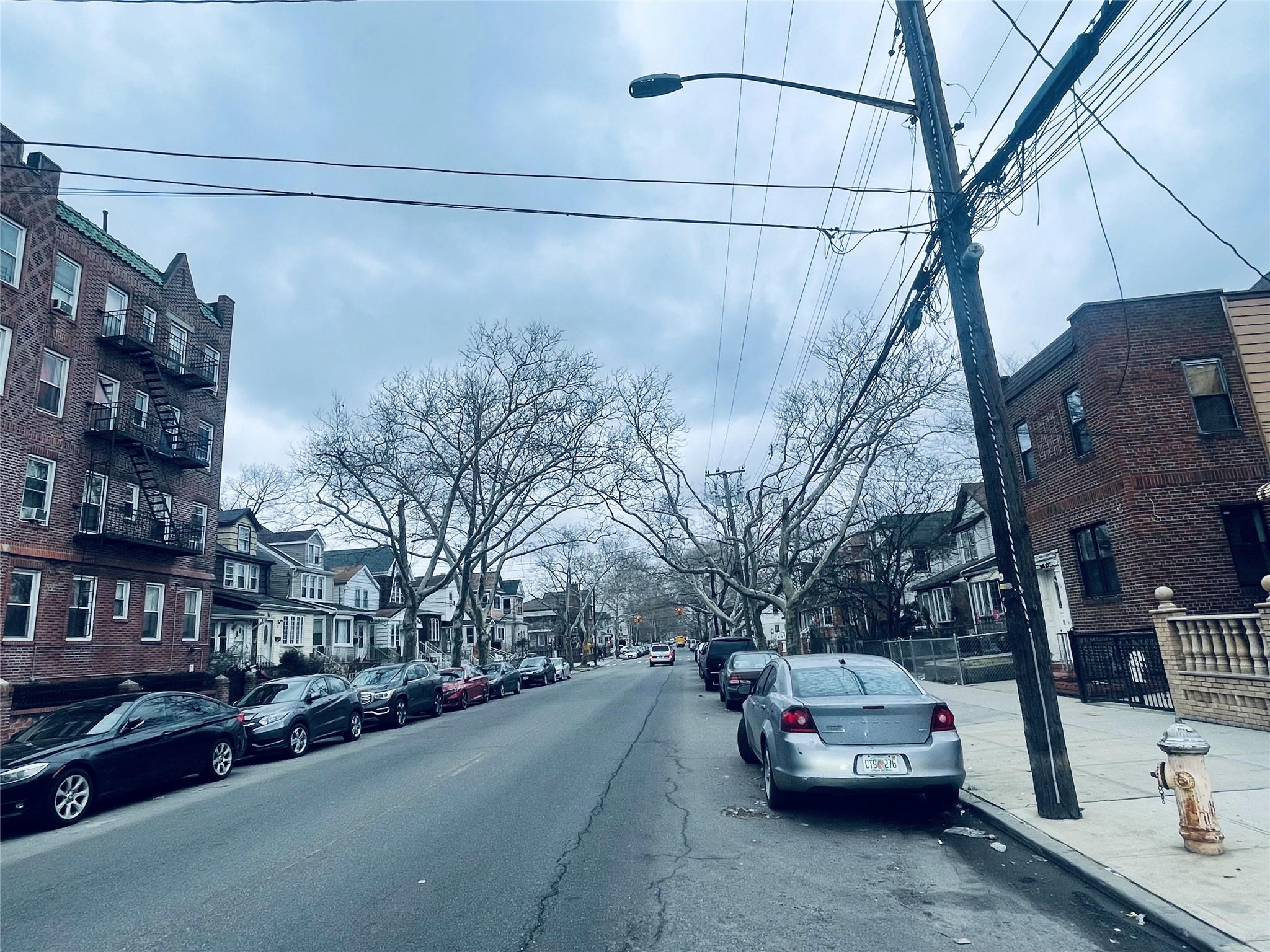 #8 photo, 10918 Lefferts Boulevard, クイーンズ区 South Ozone Park , NY 11420