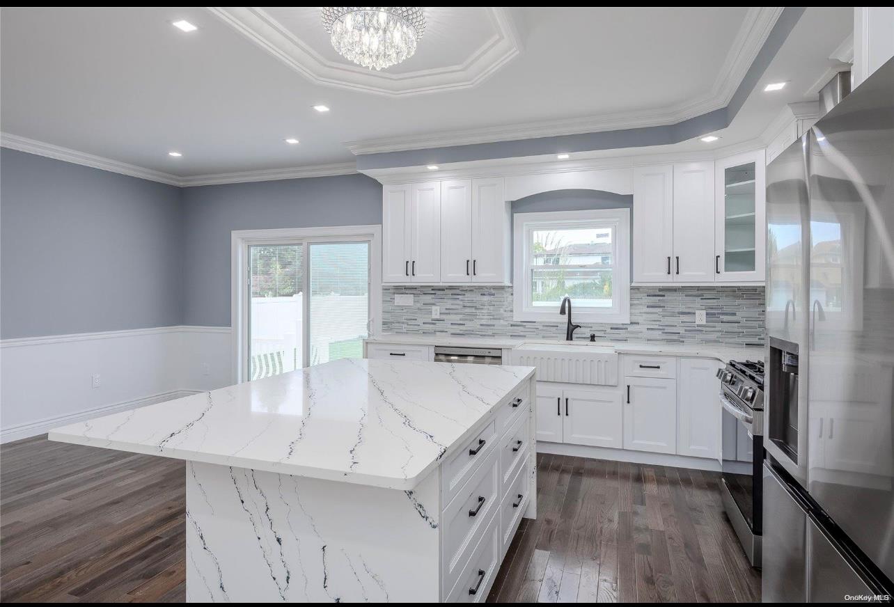 #10 photo, 31 A Grove Street, ناسو Hicksville , NY 11801