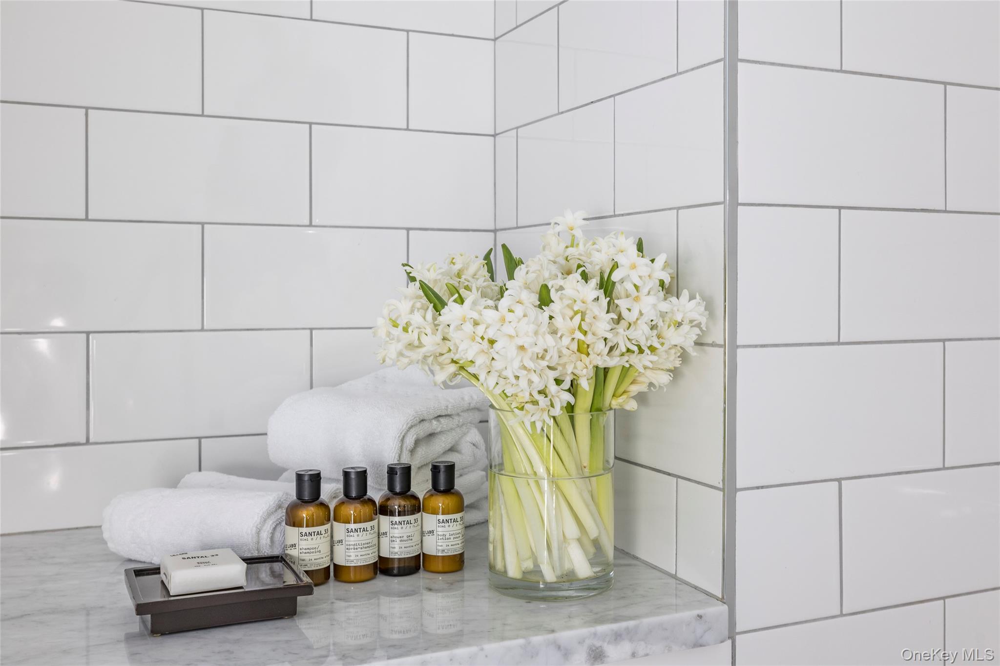 #12 photo, 31 Old Boathouse Lane, サフォーク郡 Hampton Bays , NY 11946