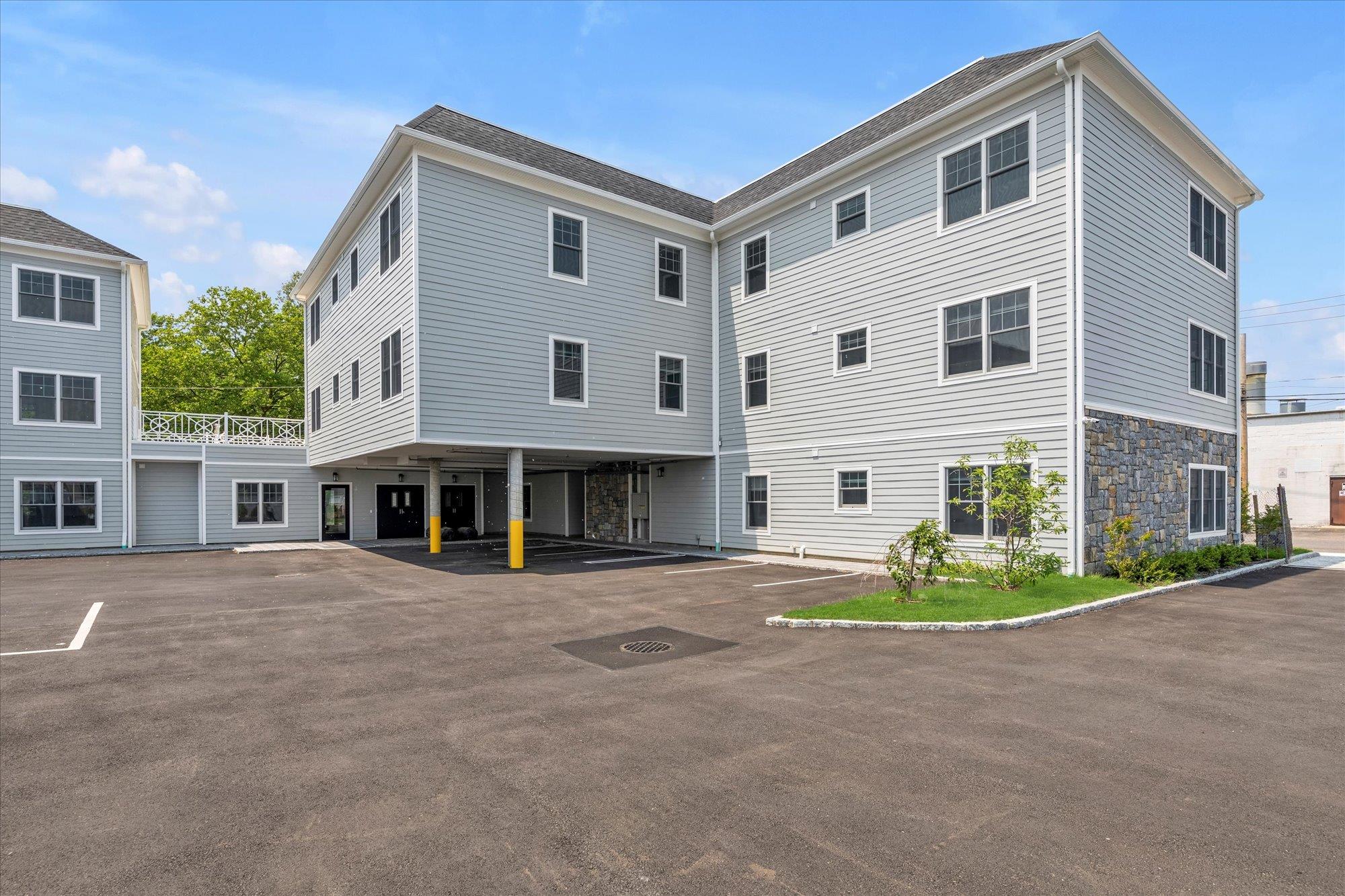 #9 photo, 20 Secatoag Avenue, ナッソー郡 Port Washington , NY 11050