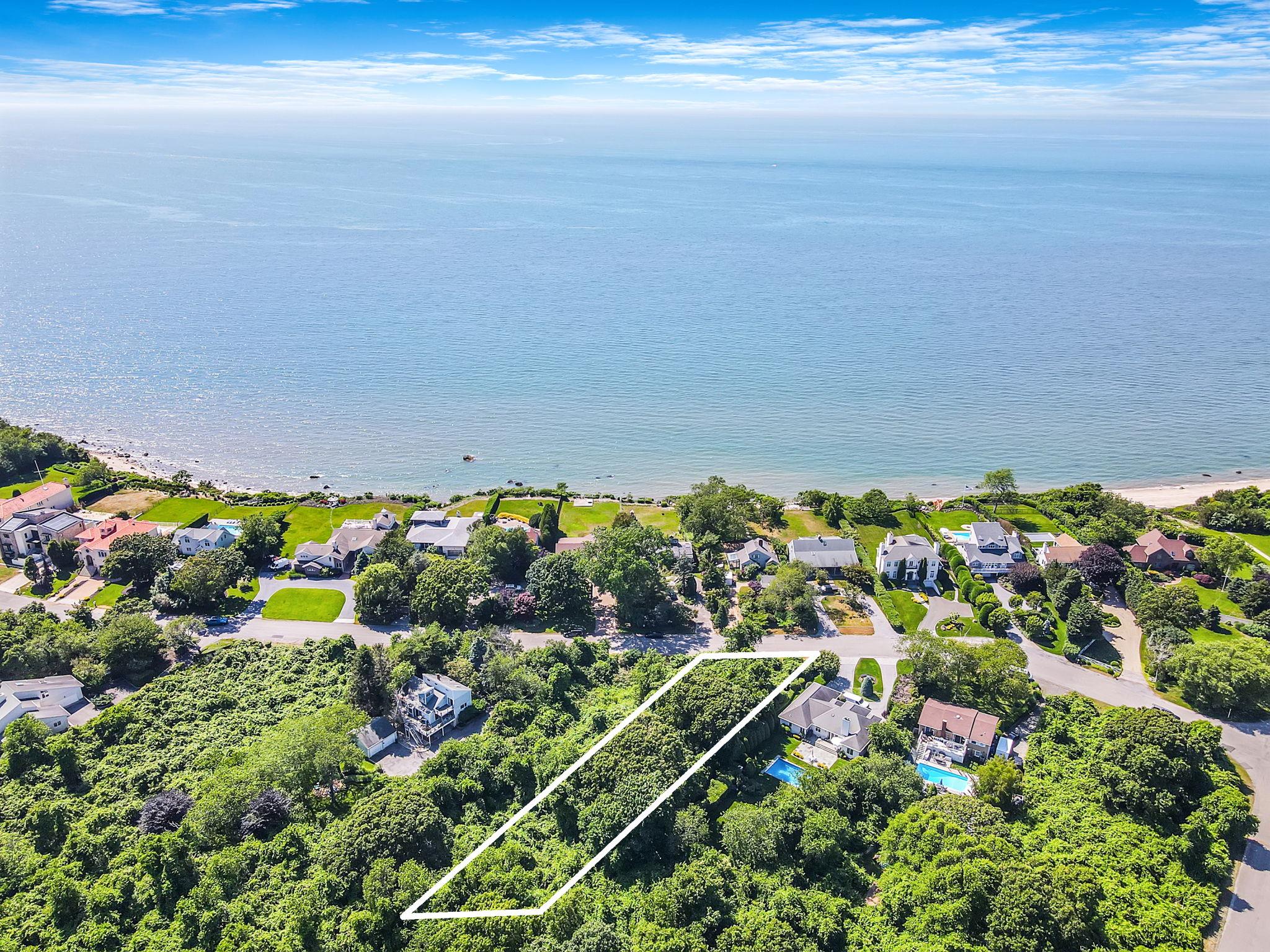 #1 photo, 345 The Strand, East Marion , NY 11939