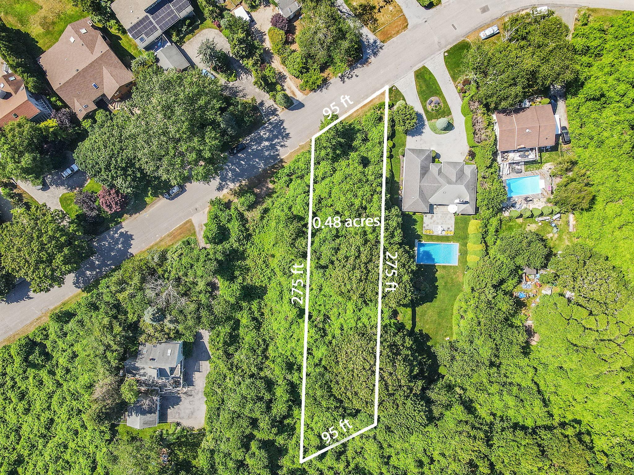 #4 photo, 345 The Strand, East Marion , NY 11939