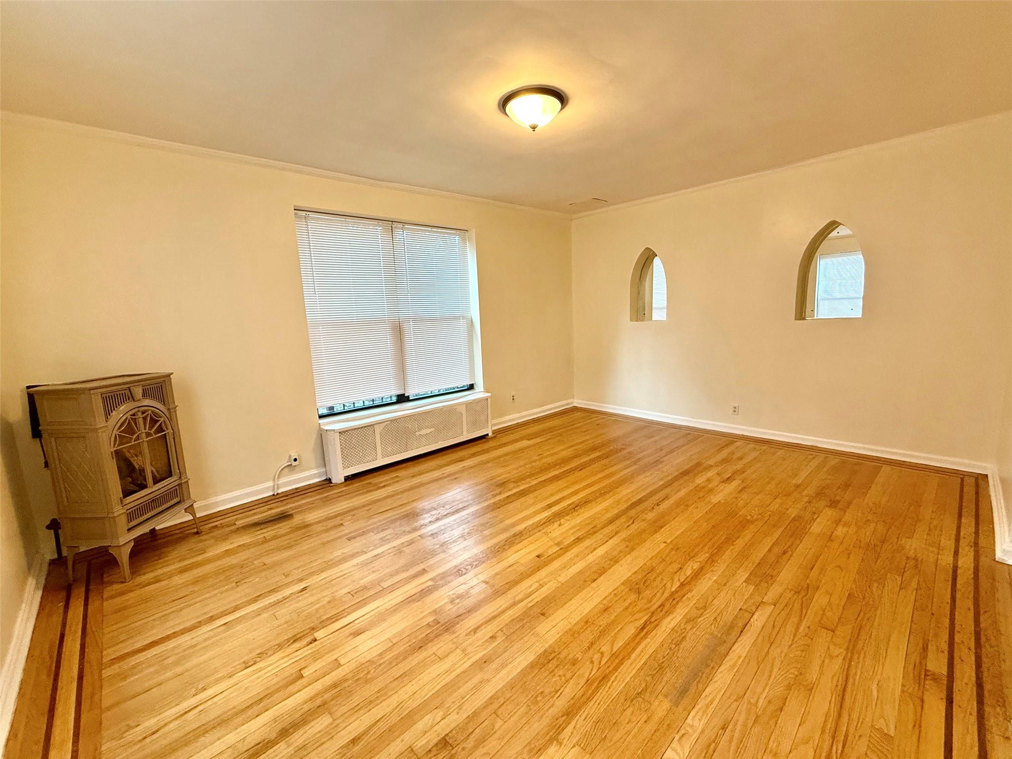 #14 photo, 7267 Yellowstone Boulevard, كوينز Forest Hills , NY 11375