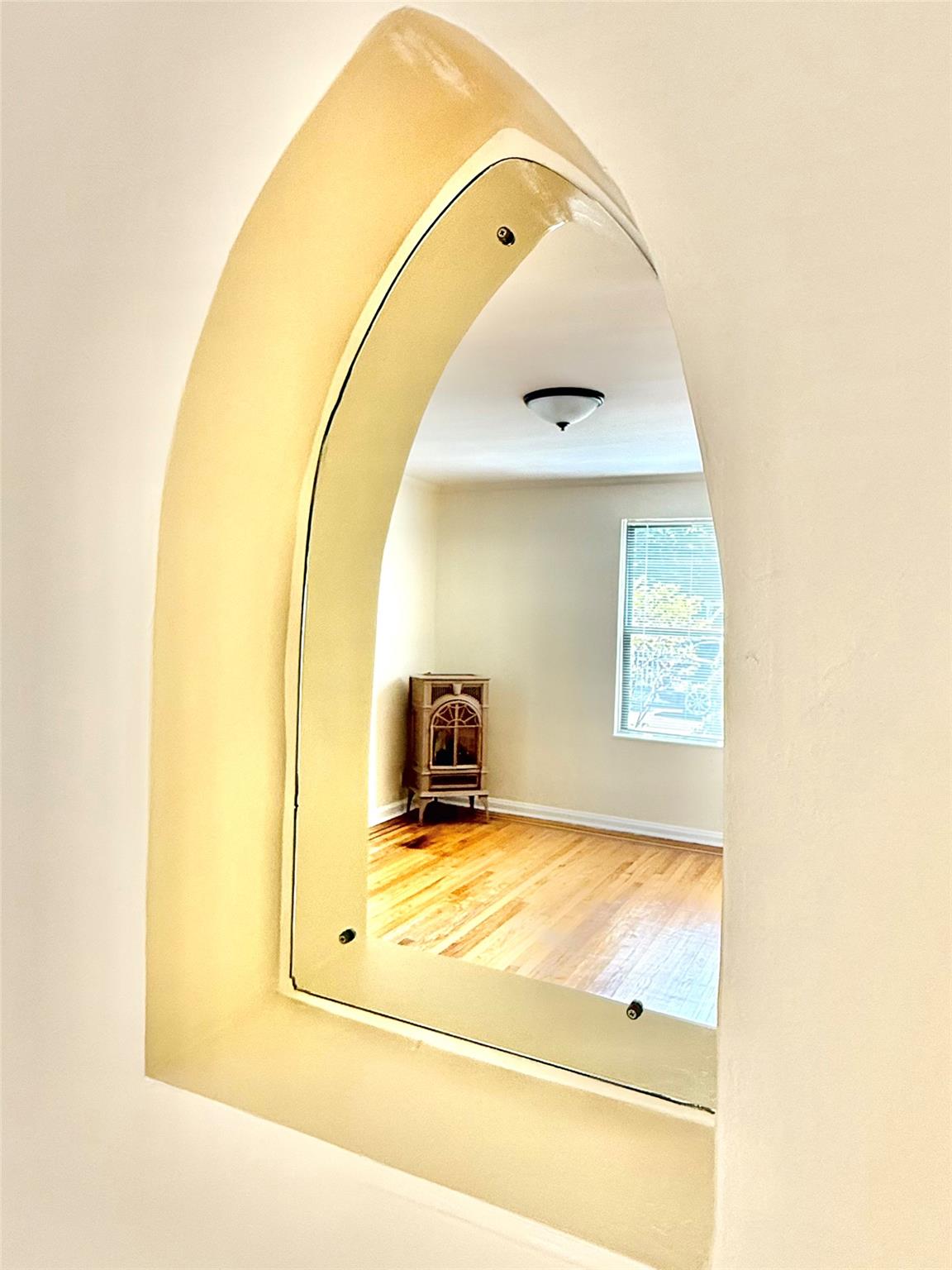 #15 photo, 7267 Yellowstone Boulevard, كوينز Forest Hills , NY 11375