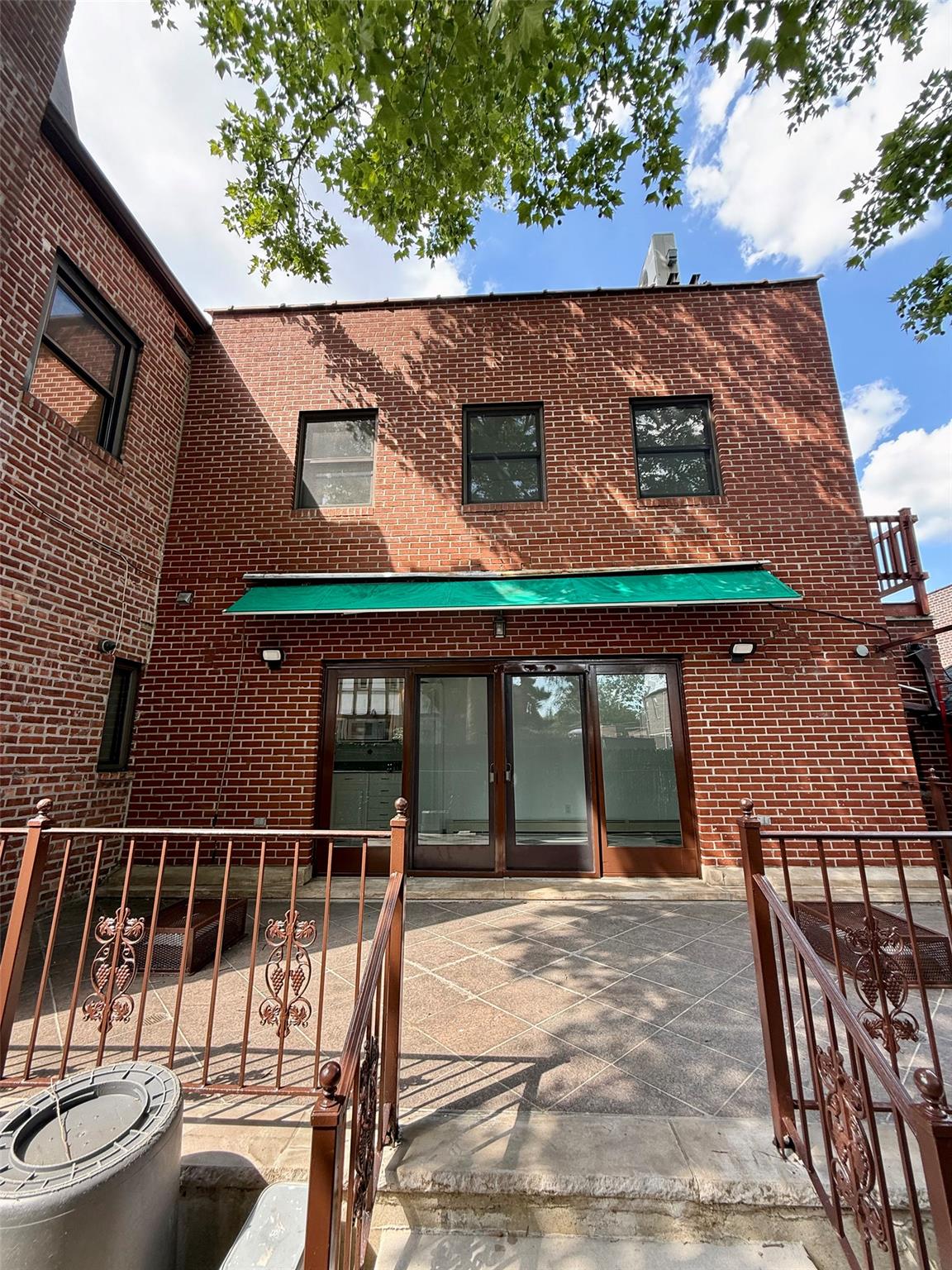 #3 photo, 7267 Yellowstone Boulevard, كوينز Forest Hills , NY 11375