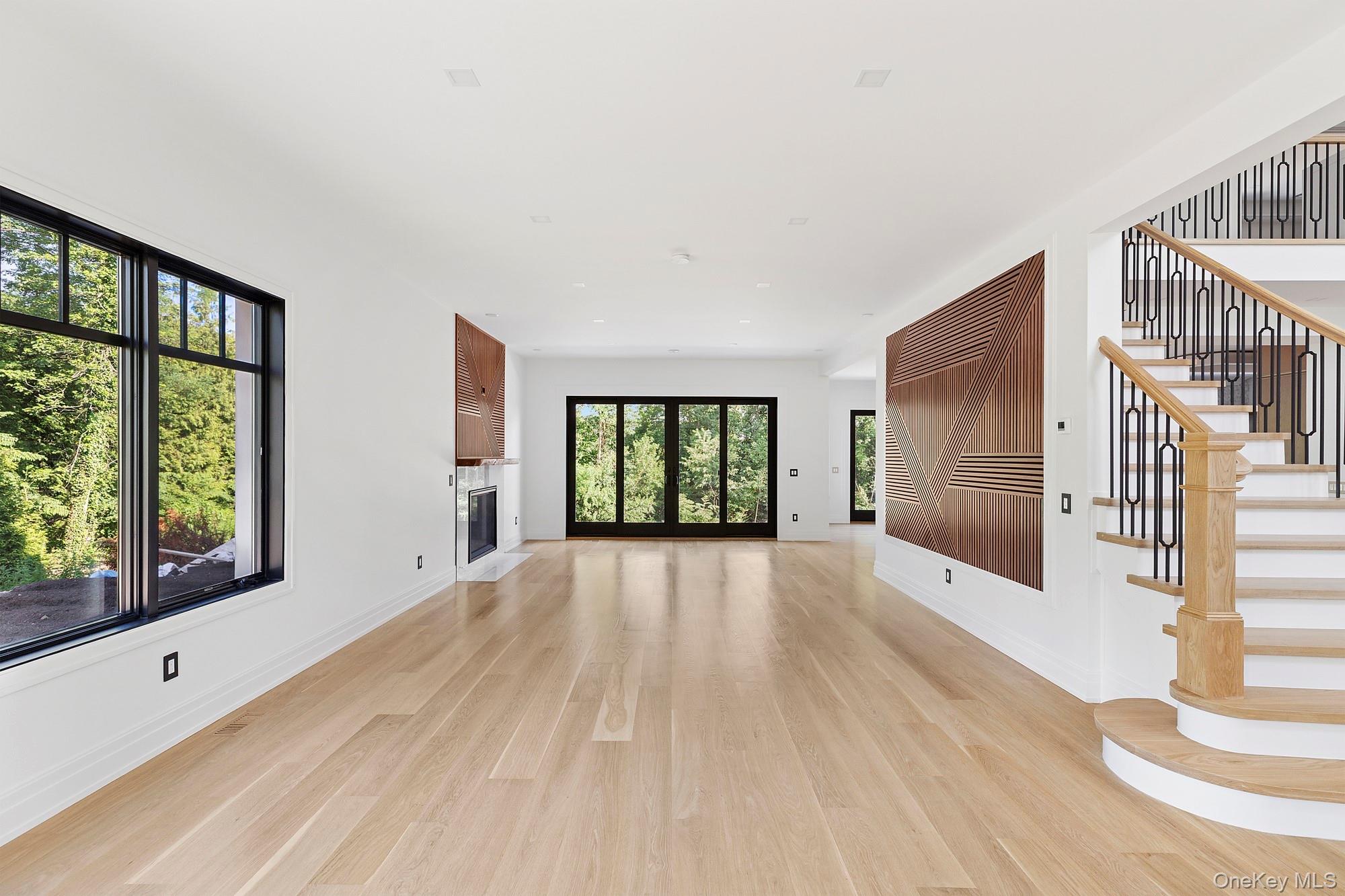 #11 photo, 26 Saint Andrews Court, ナッソー郡 Old Westbury , NY 11568