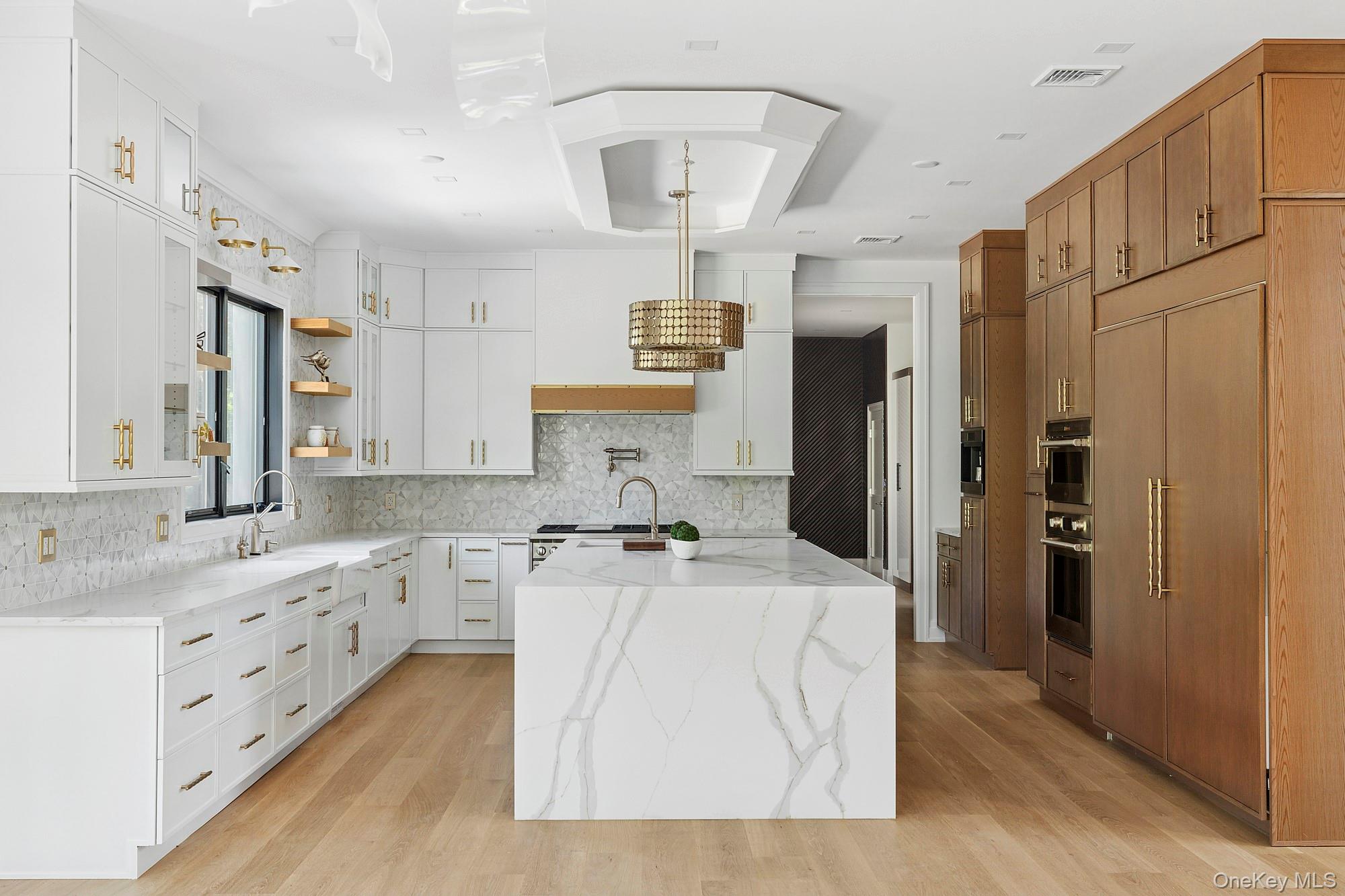 #18 photo, 26 Saint Andrews Court, ナッソー郡 Old Westbury , NY 11568